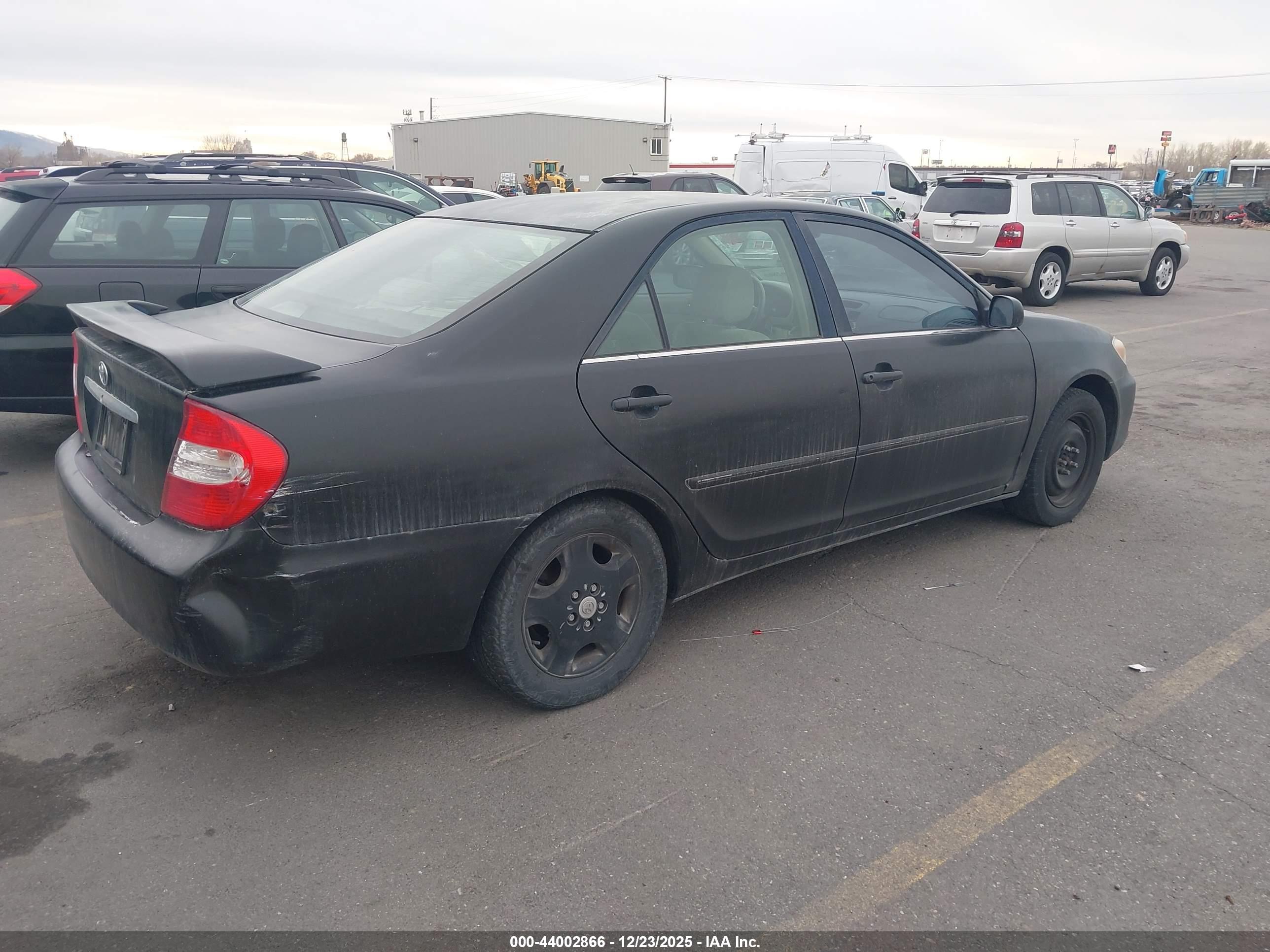 TOYOTA CAMRY image 4