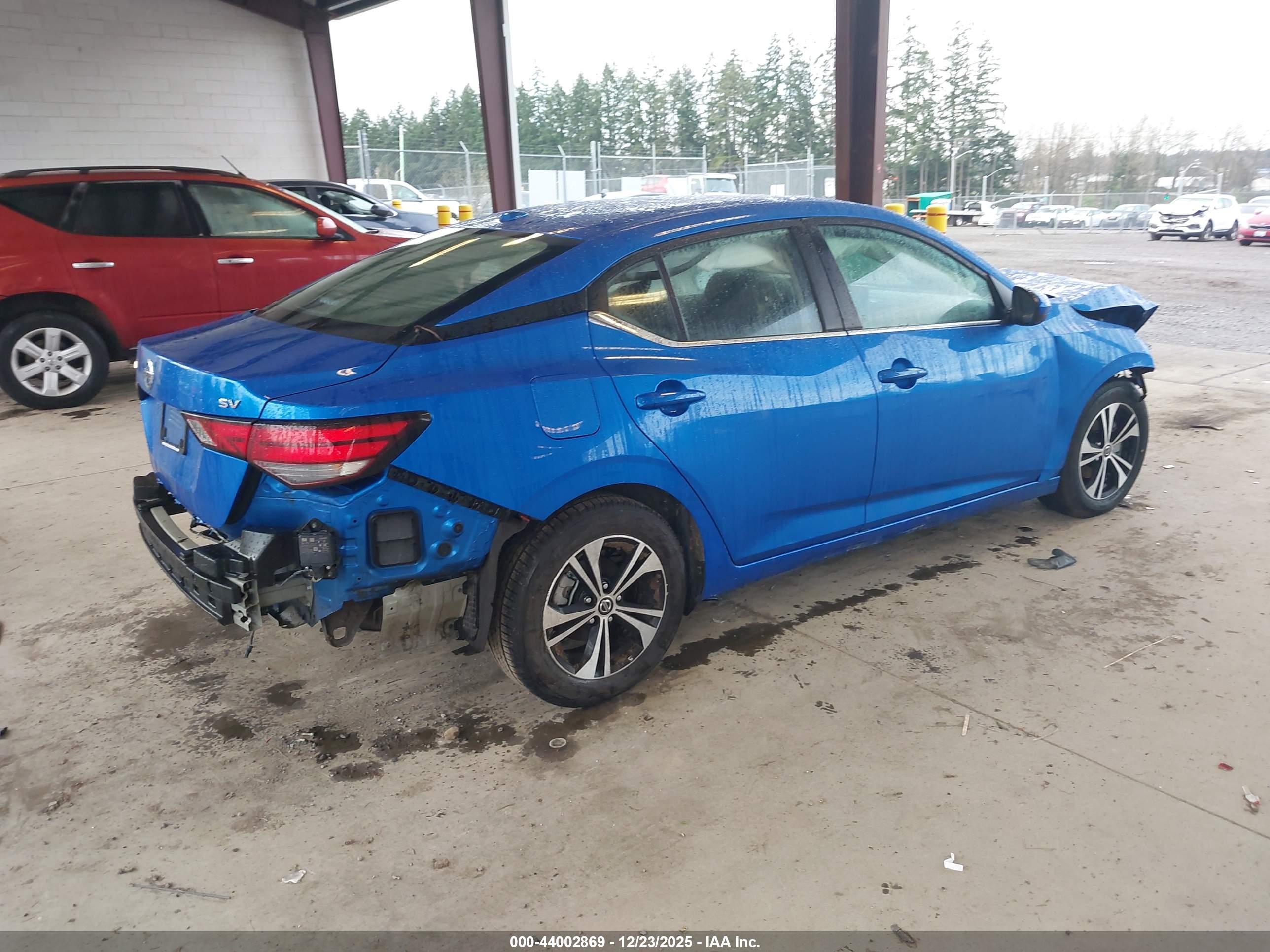 NISSAN SENTRA image 4