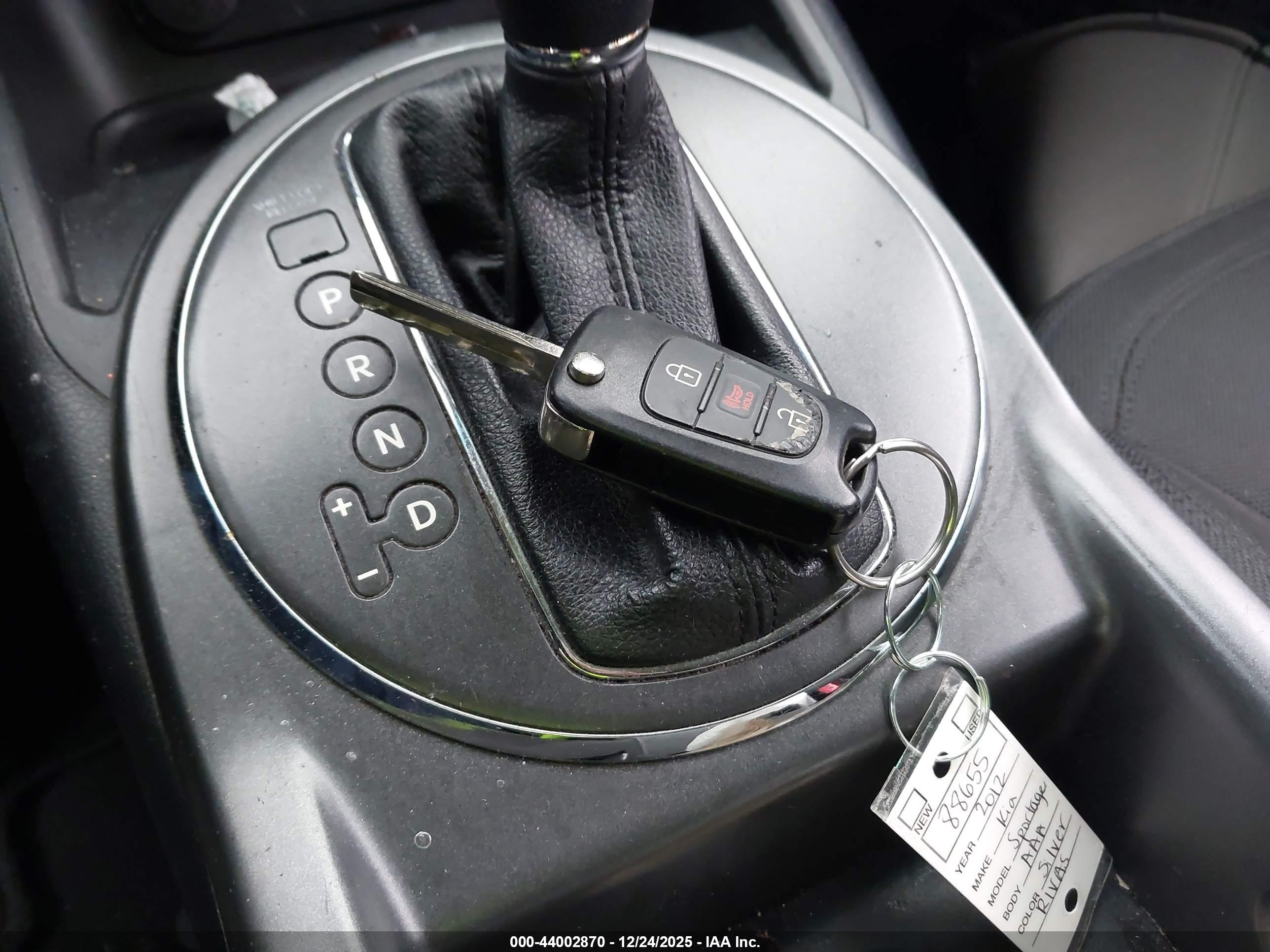 KIA SPORTAGE image 11