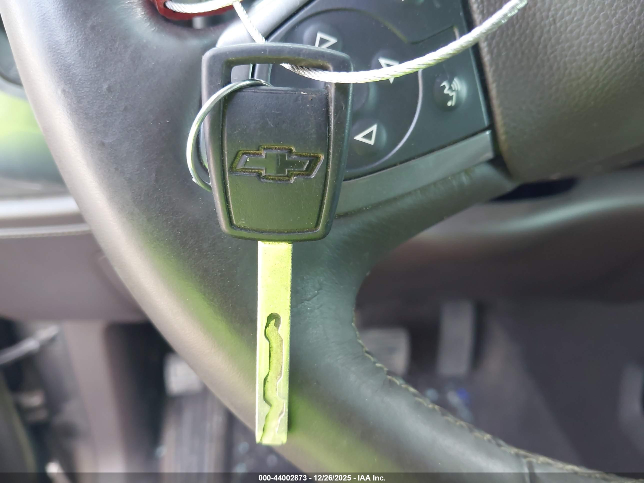 CHEVROLET SILVERADO image 11
