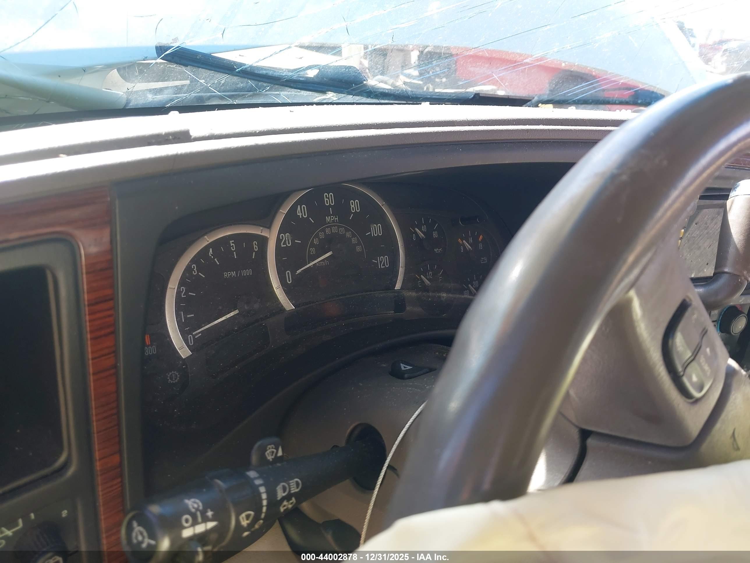 CADILLAC ESCALADE image 7