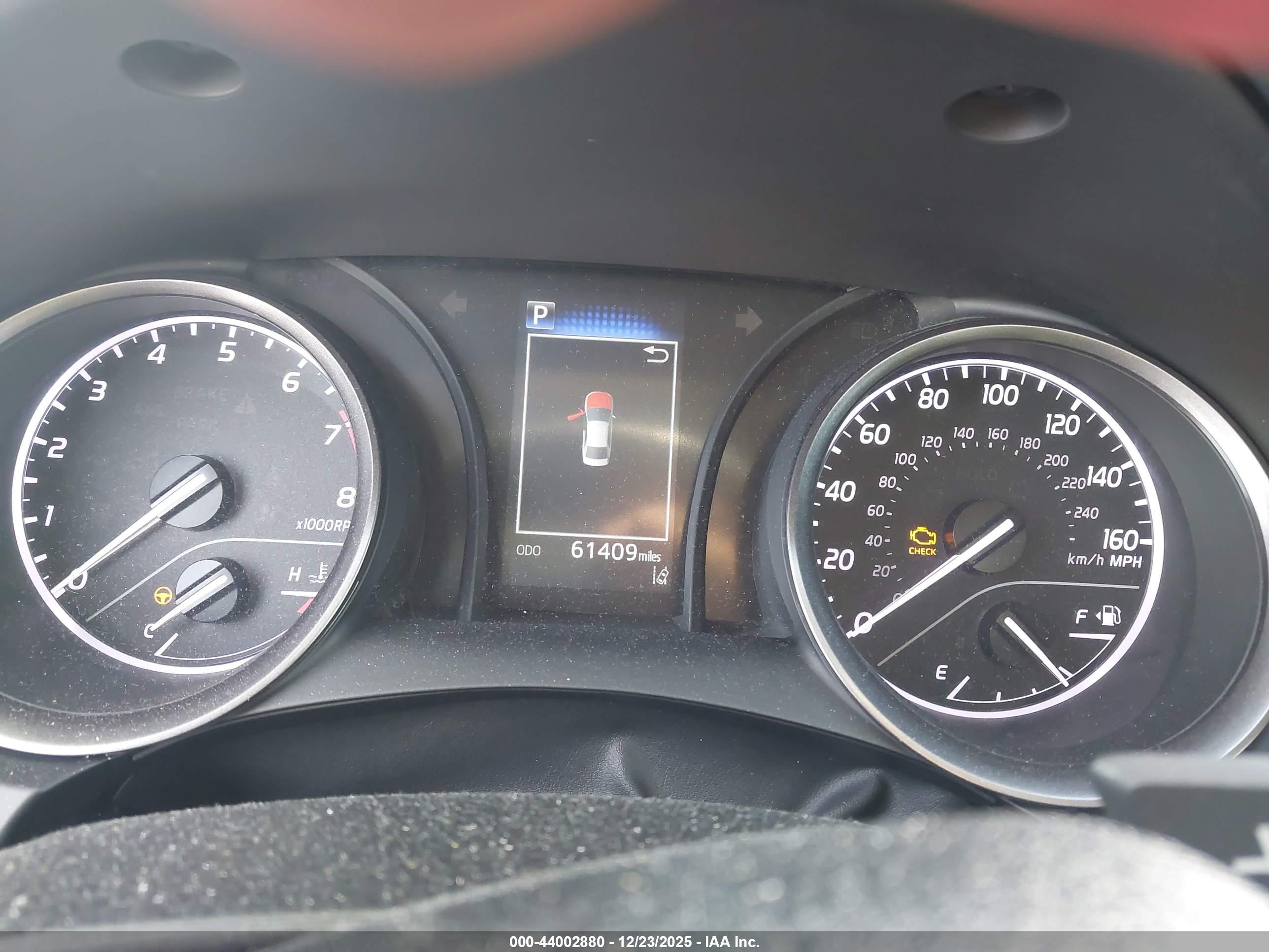 TOYOTA CAMRY image 7