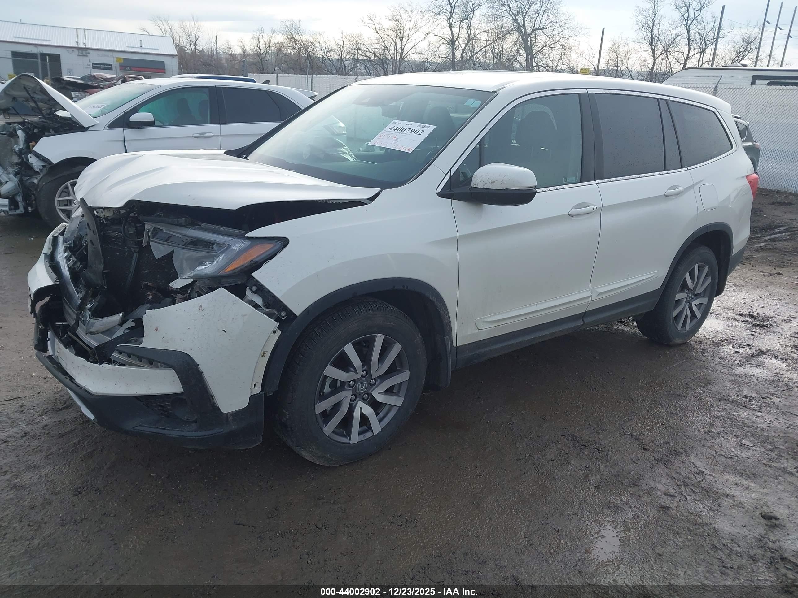 HONDA PILOT image 2