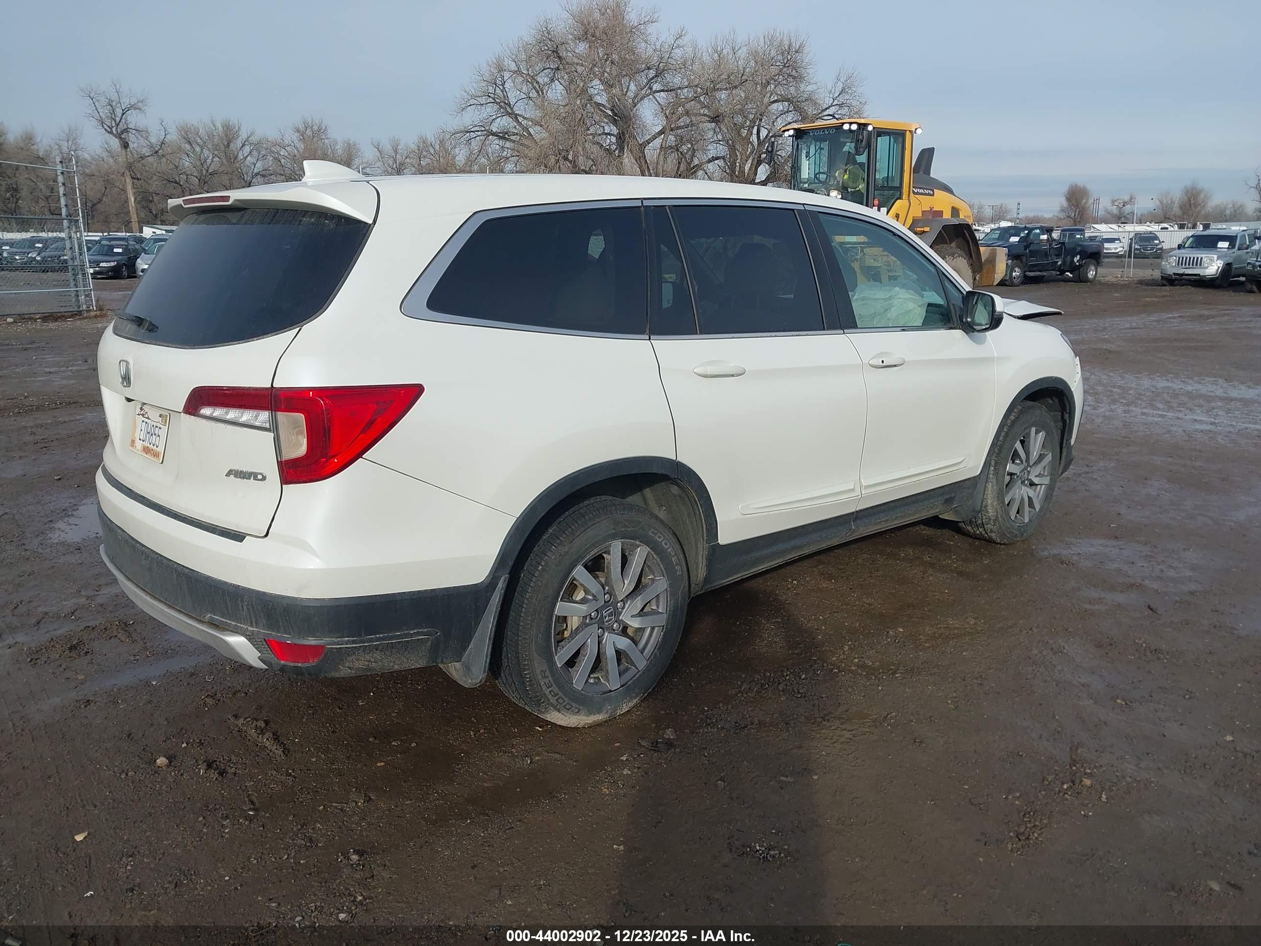 HONDA PILOT image 4