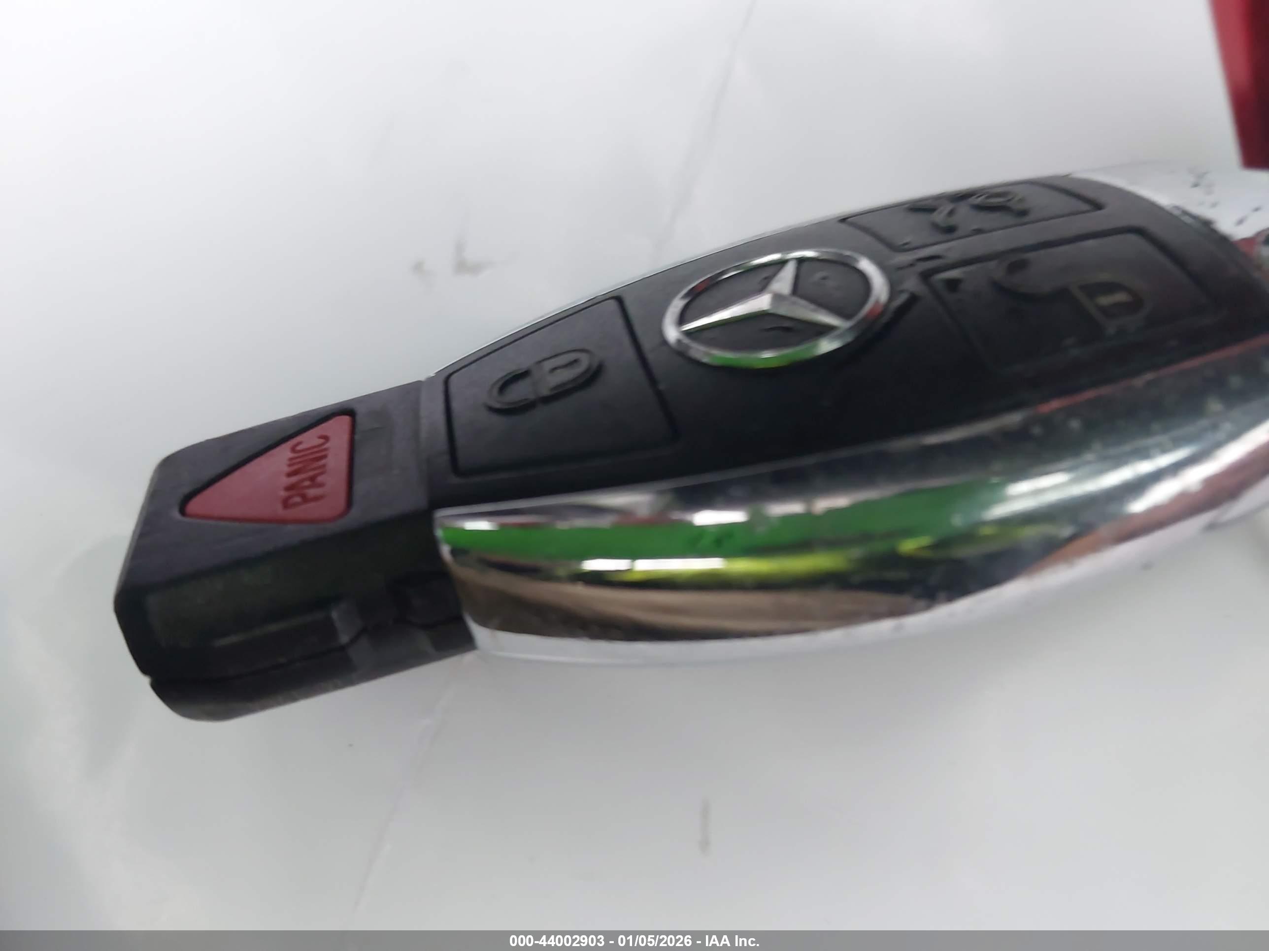 MERCEDES-BENZ GL image 11