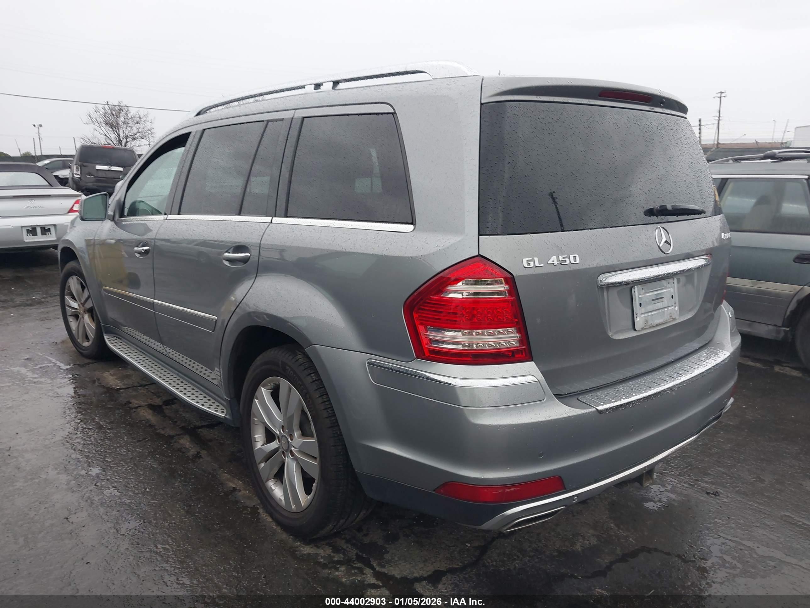 MERCEDES-BENZ GL image 3