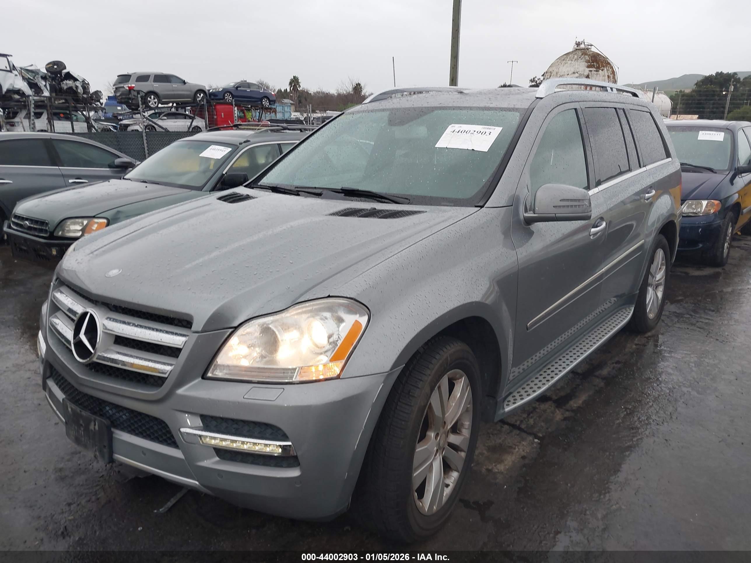 MERCEDES-BENZ GL image 6
