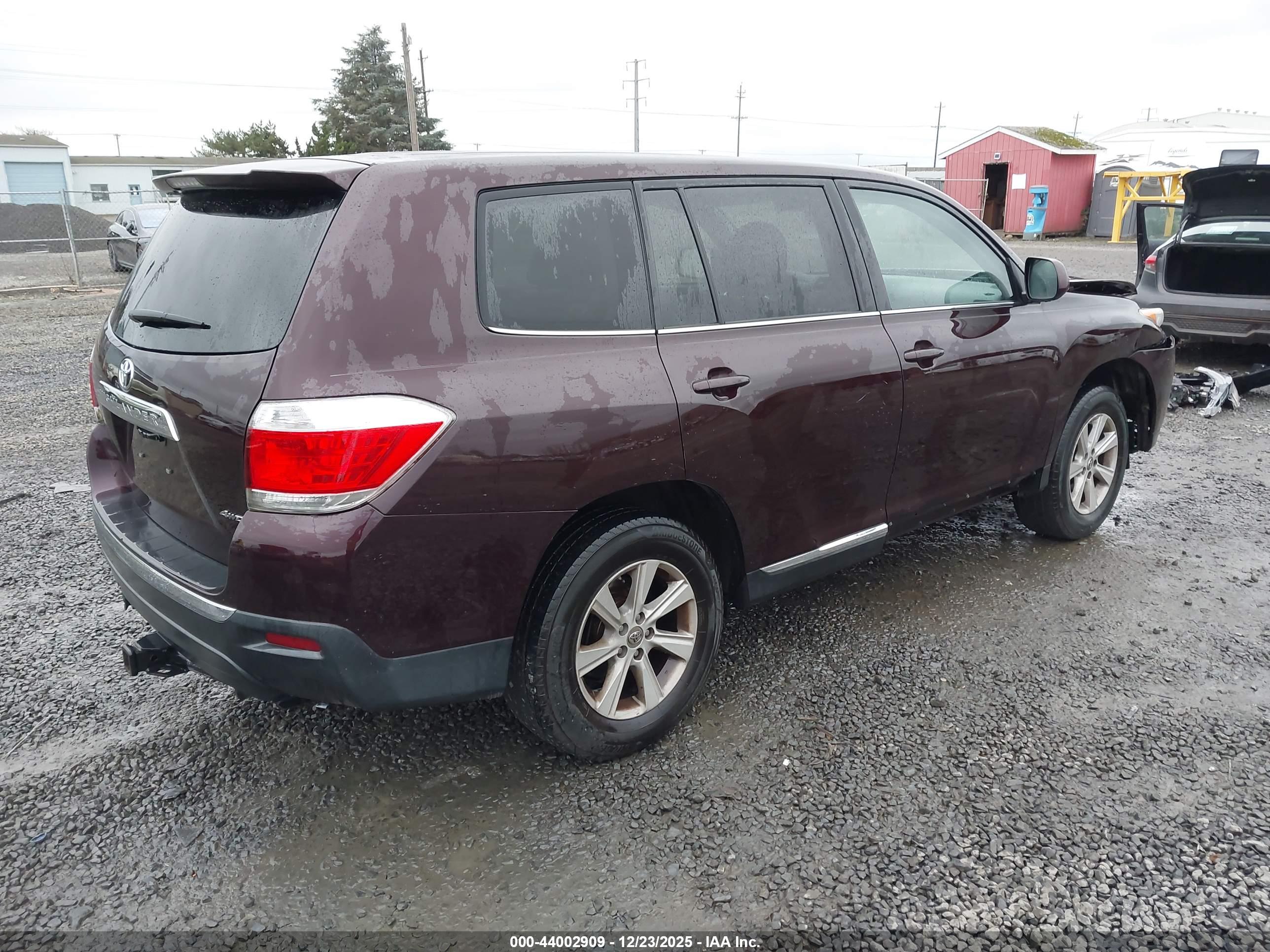 TOYOTA HIGHLANDER image 4