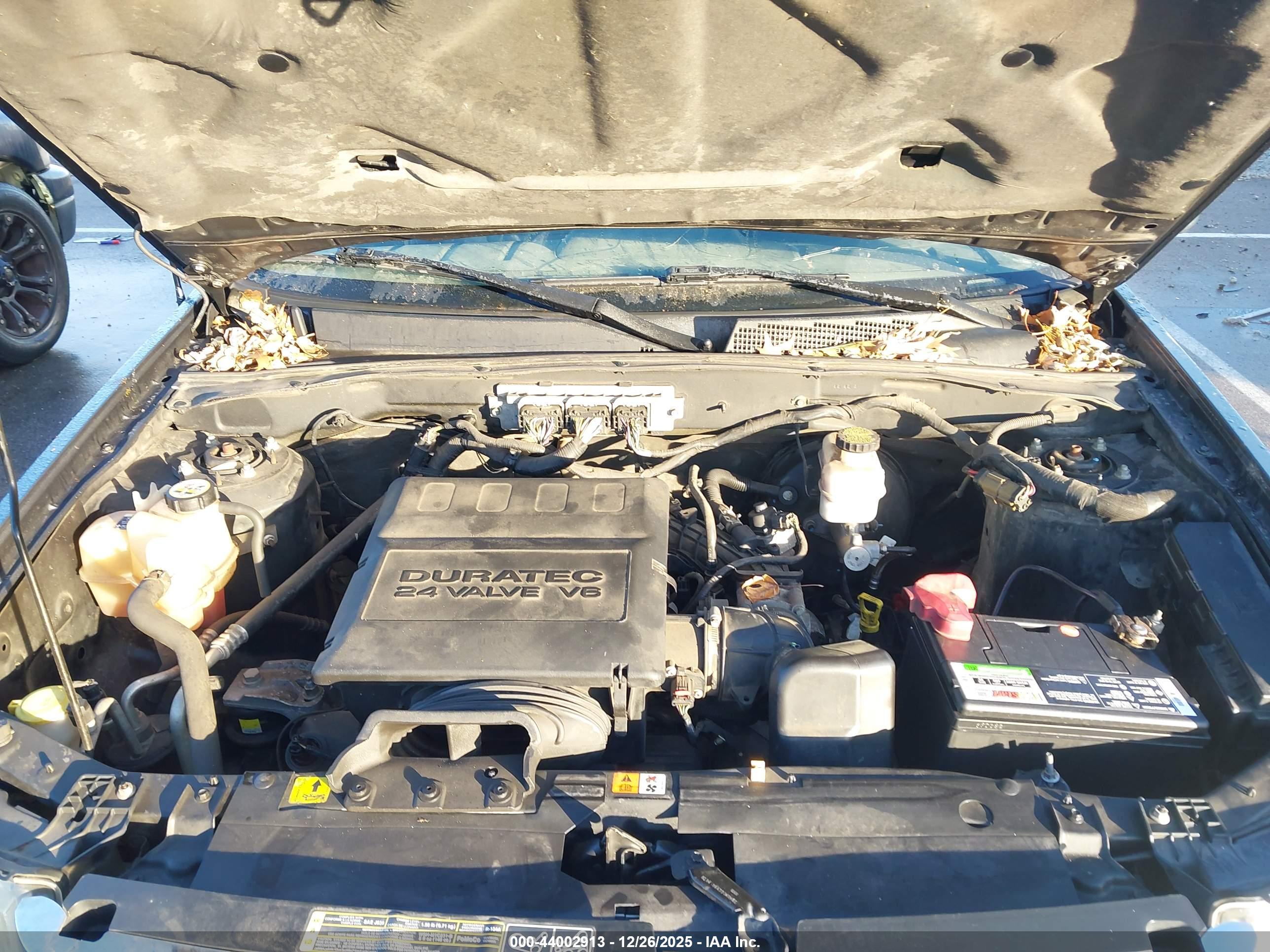FORD ESCAPE image 10
