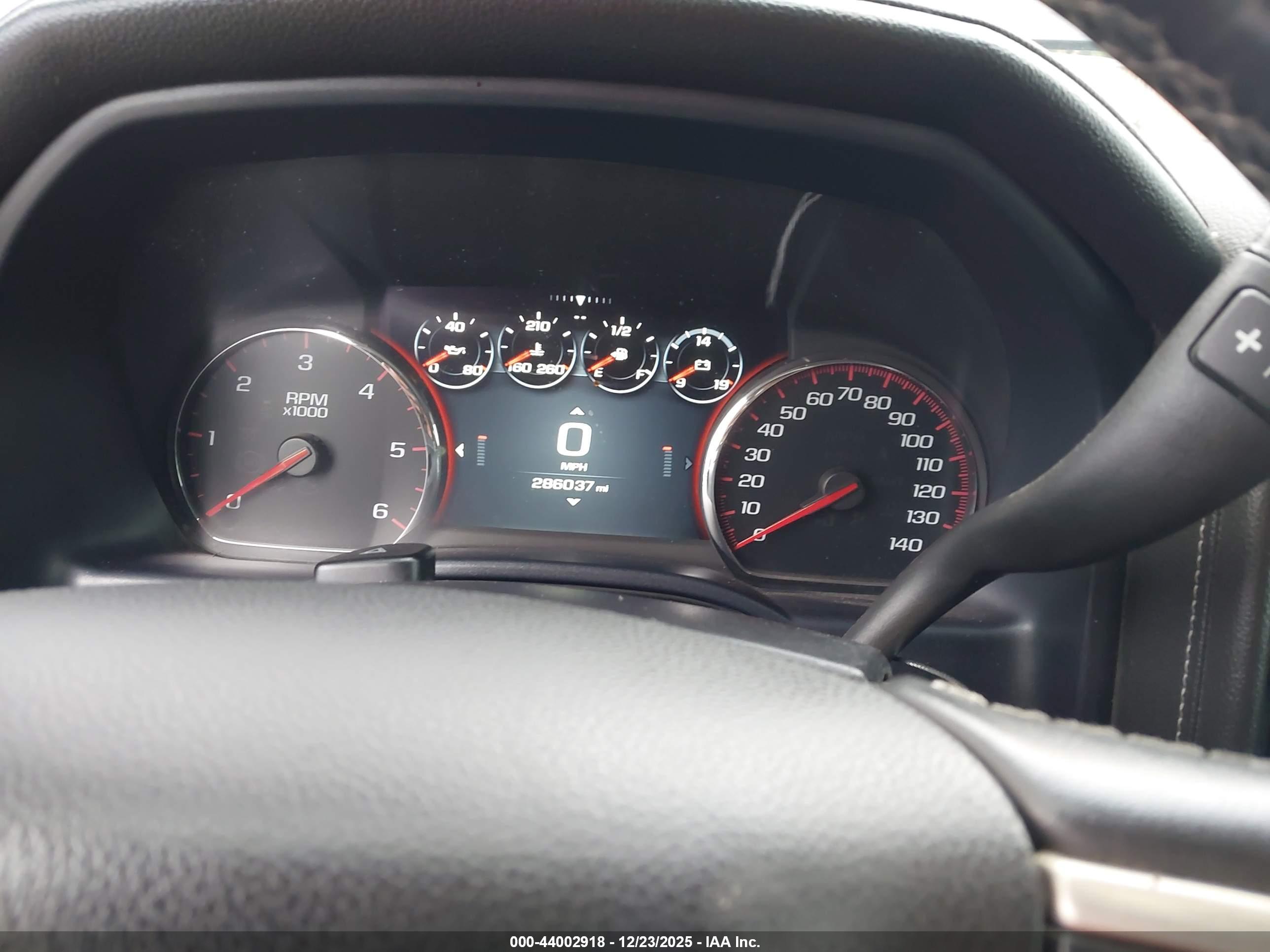 GMC SIERRA image 7