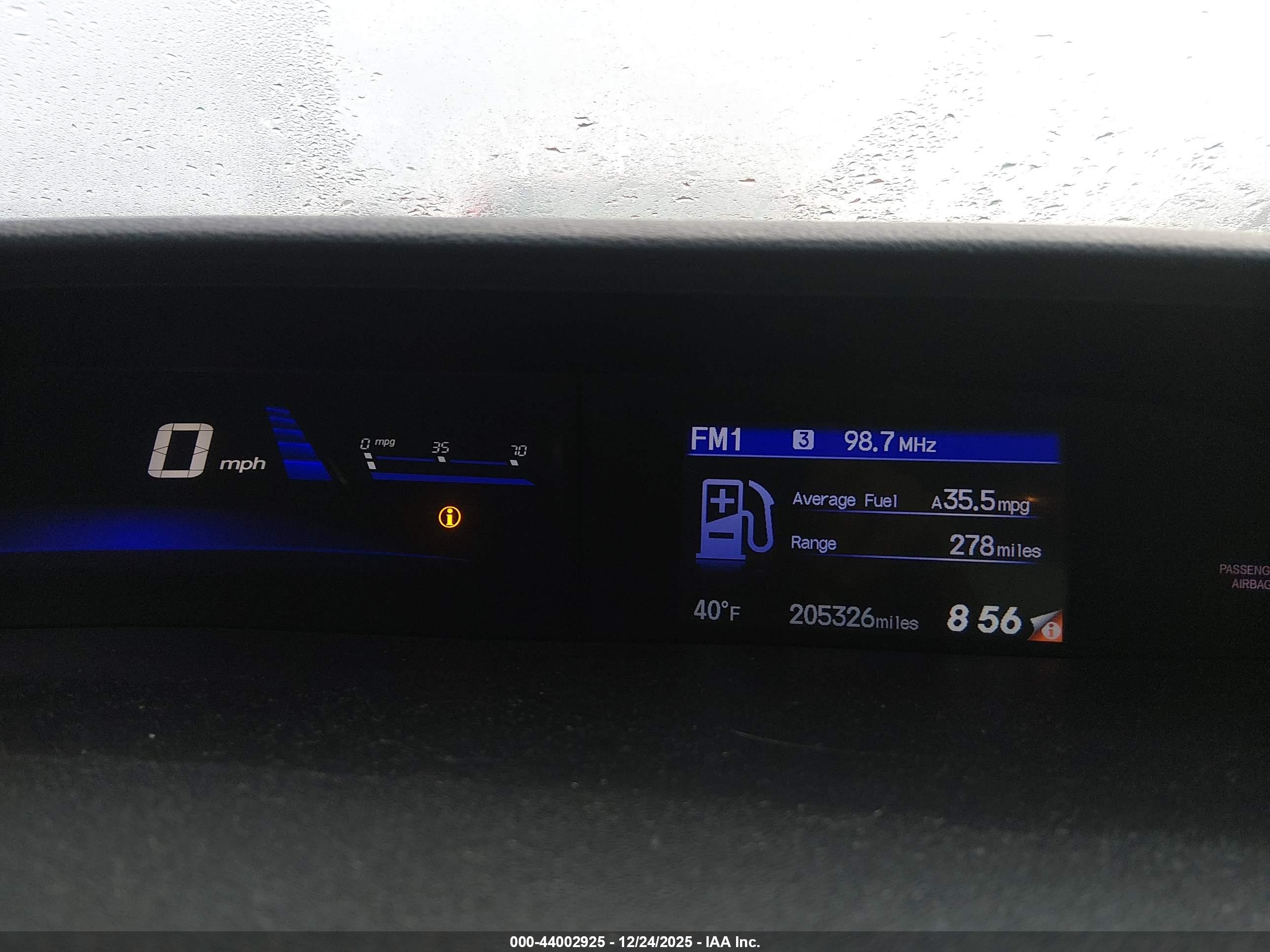 HONDA CIVIC image 7