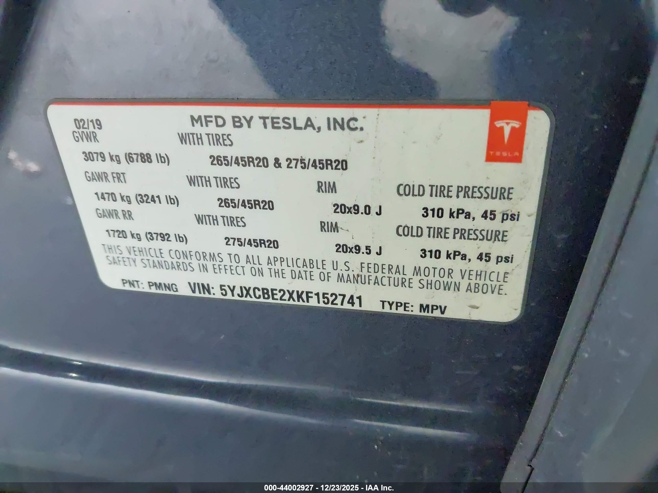 TESLA MODEL image 9