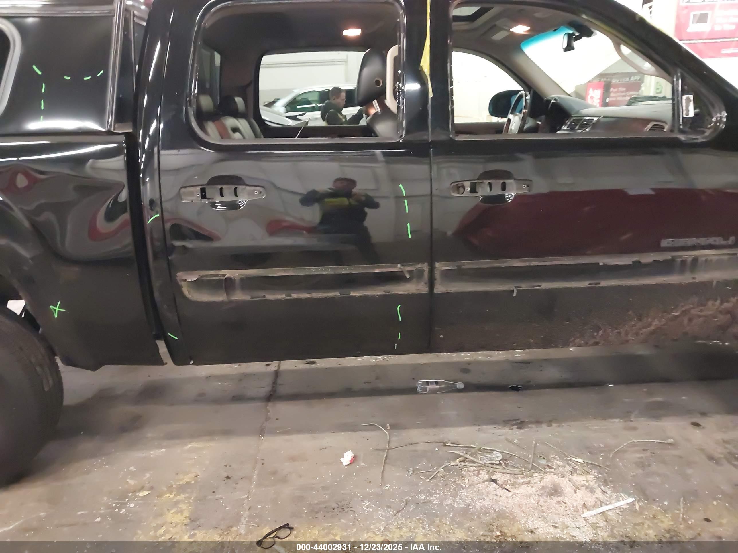 GMC SIERRA image 6