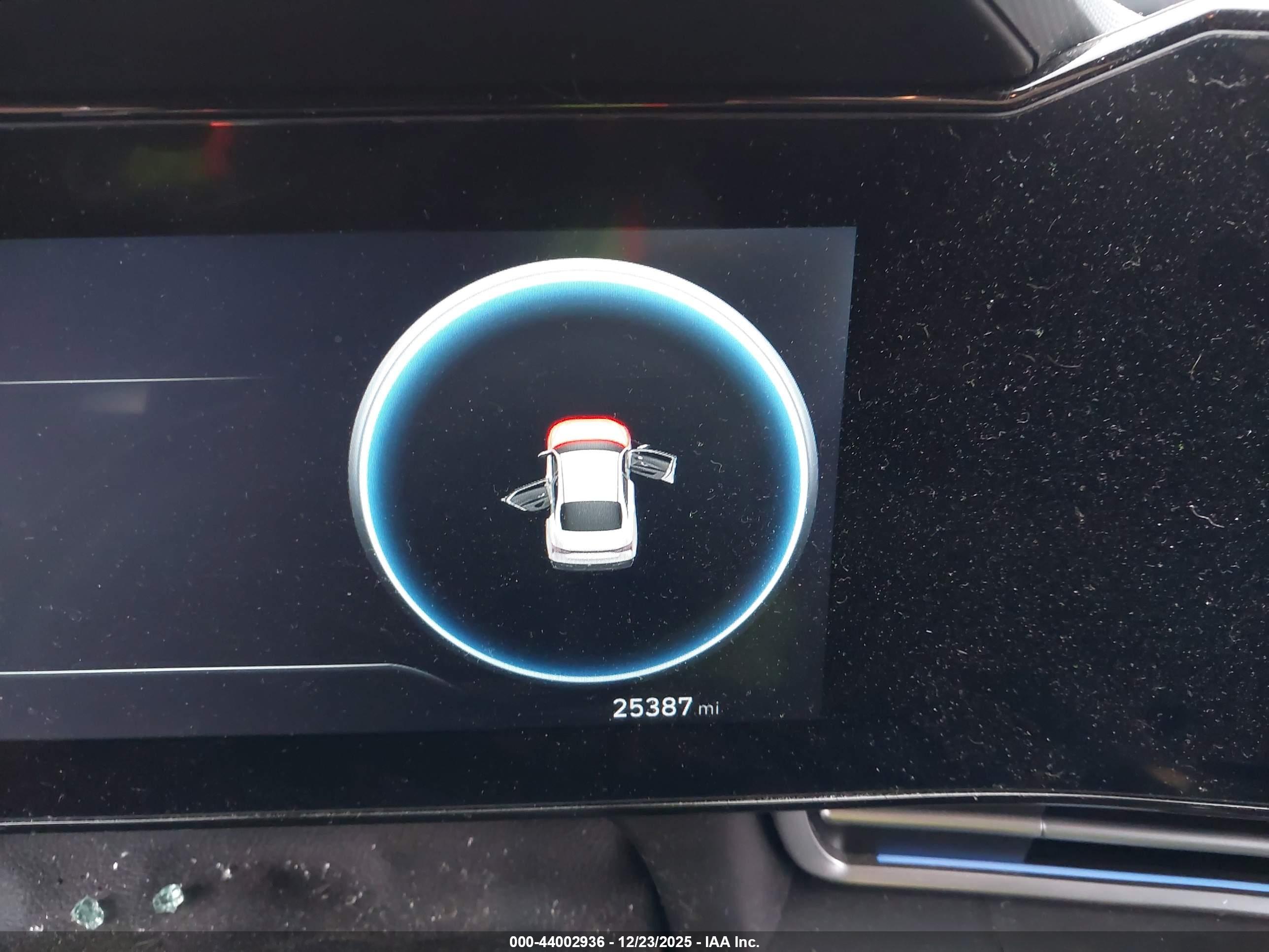 HYUNDAI ELANTRA image 7