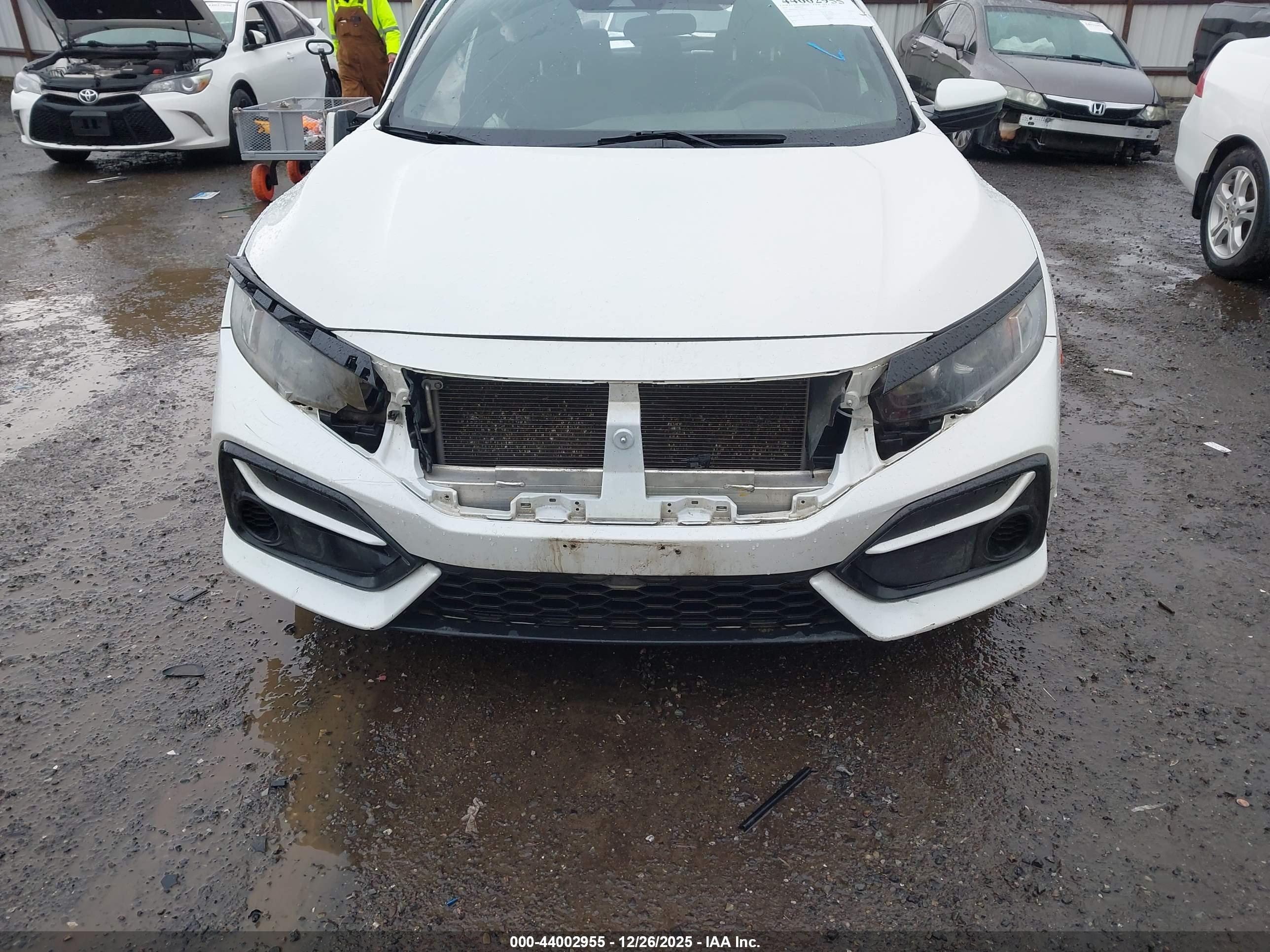 HONDA CIVIC image 6