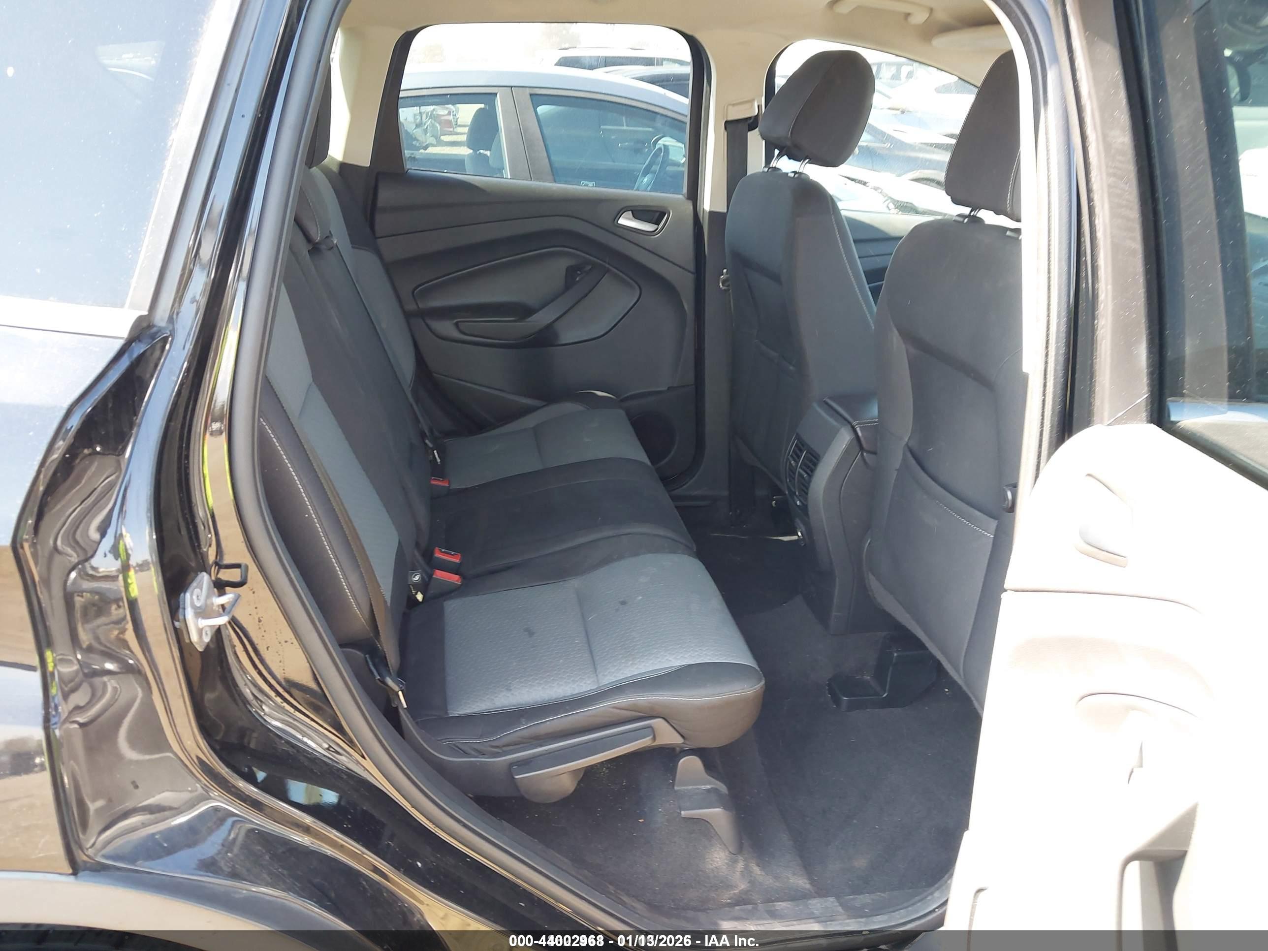 FORD ESCAPE image 8
