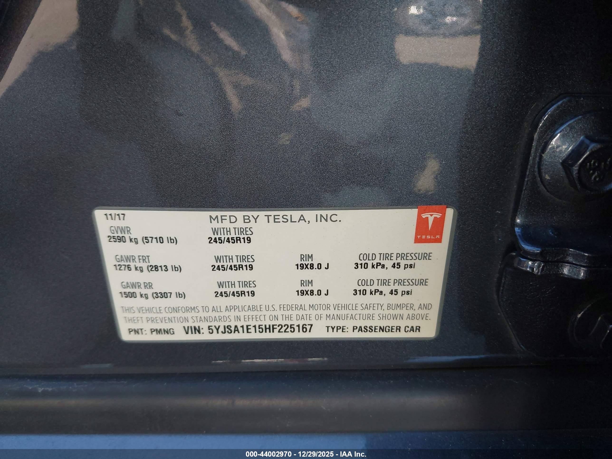 TESLA MODEL image 9