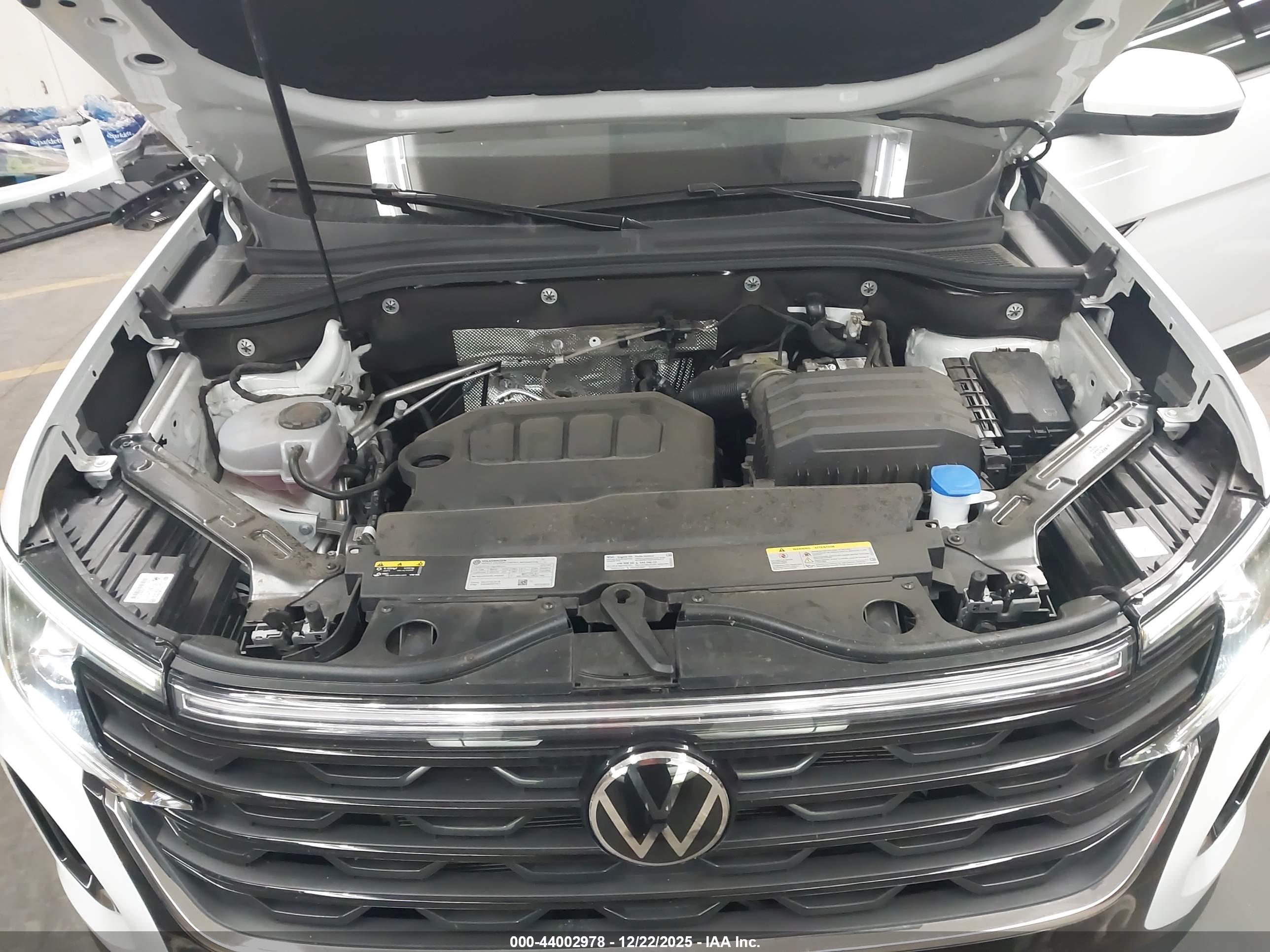 VOLKSWAGEN ATLAS image 10