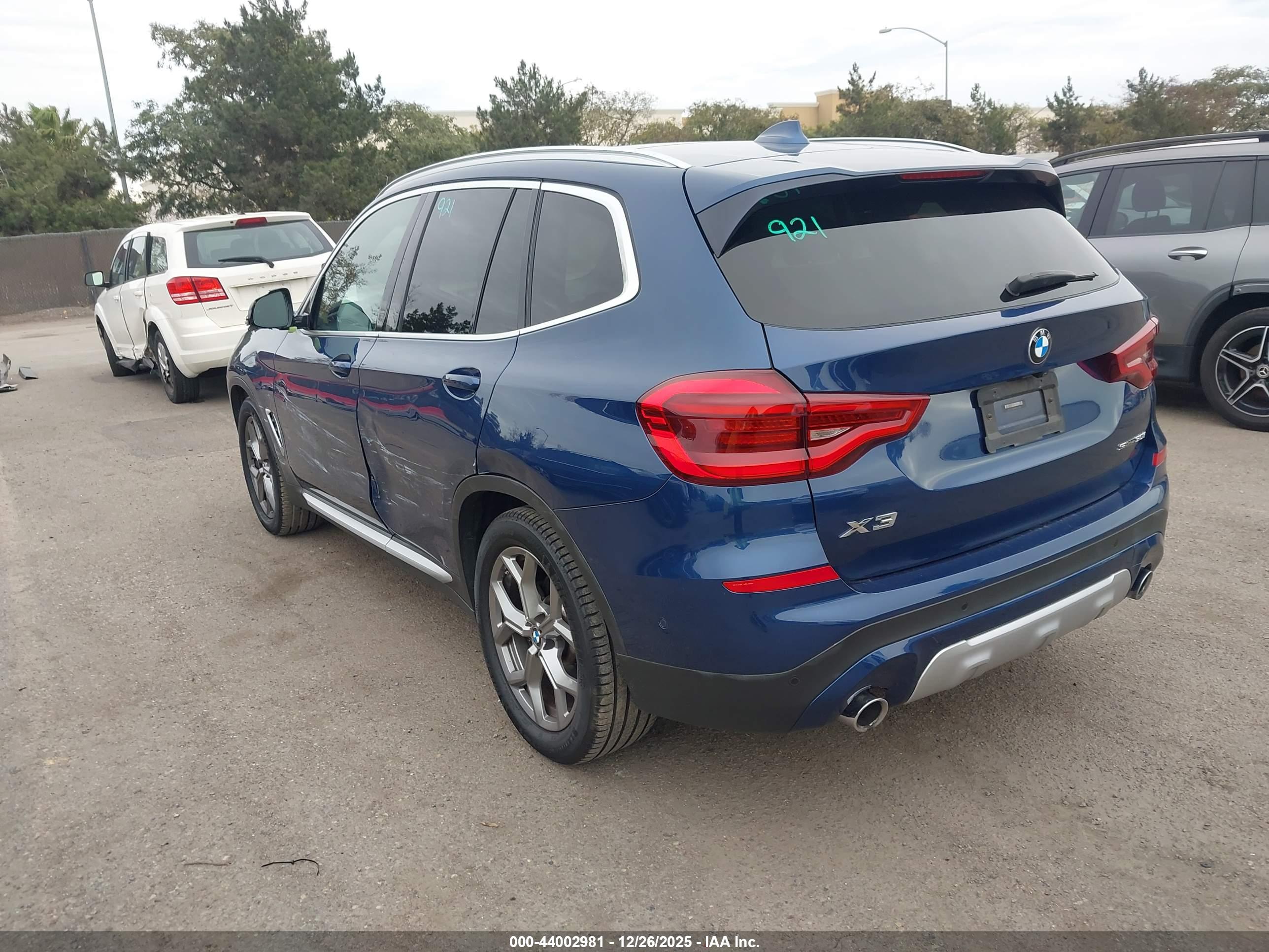BMW X3 image 3