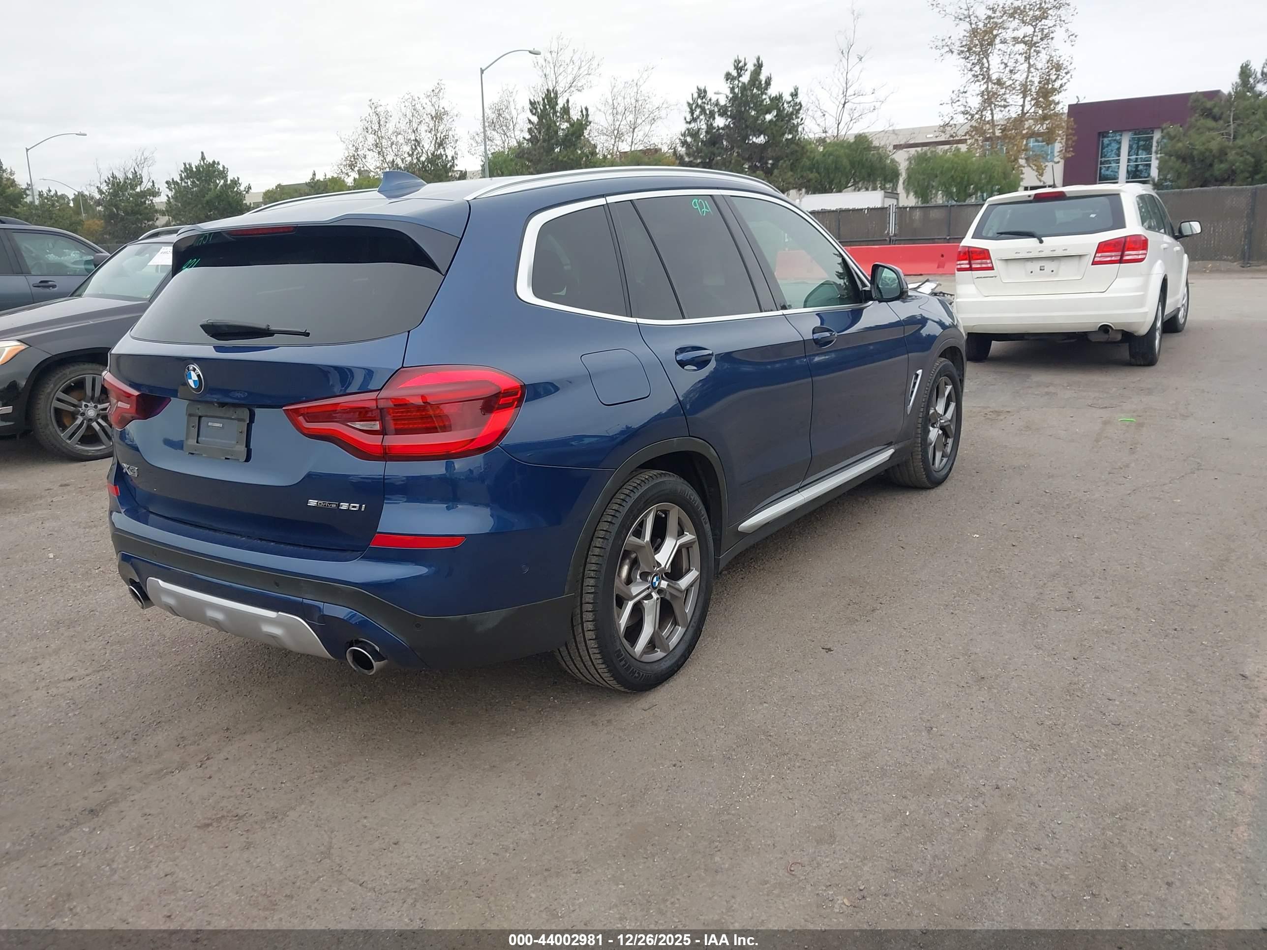 BMW X3 image 4