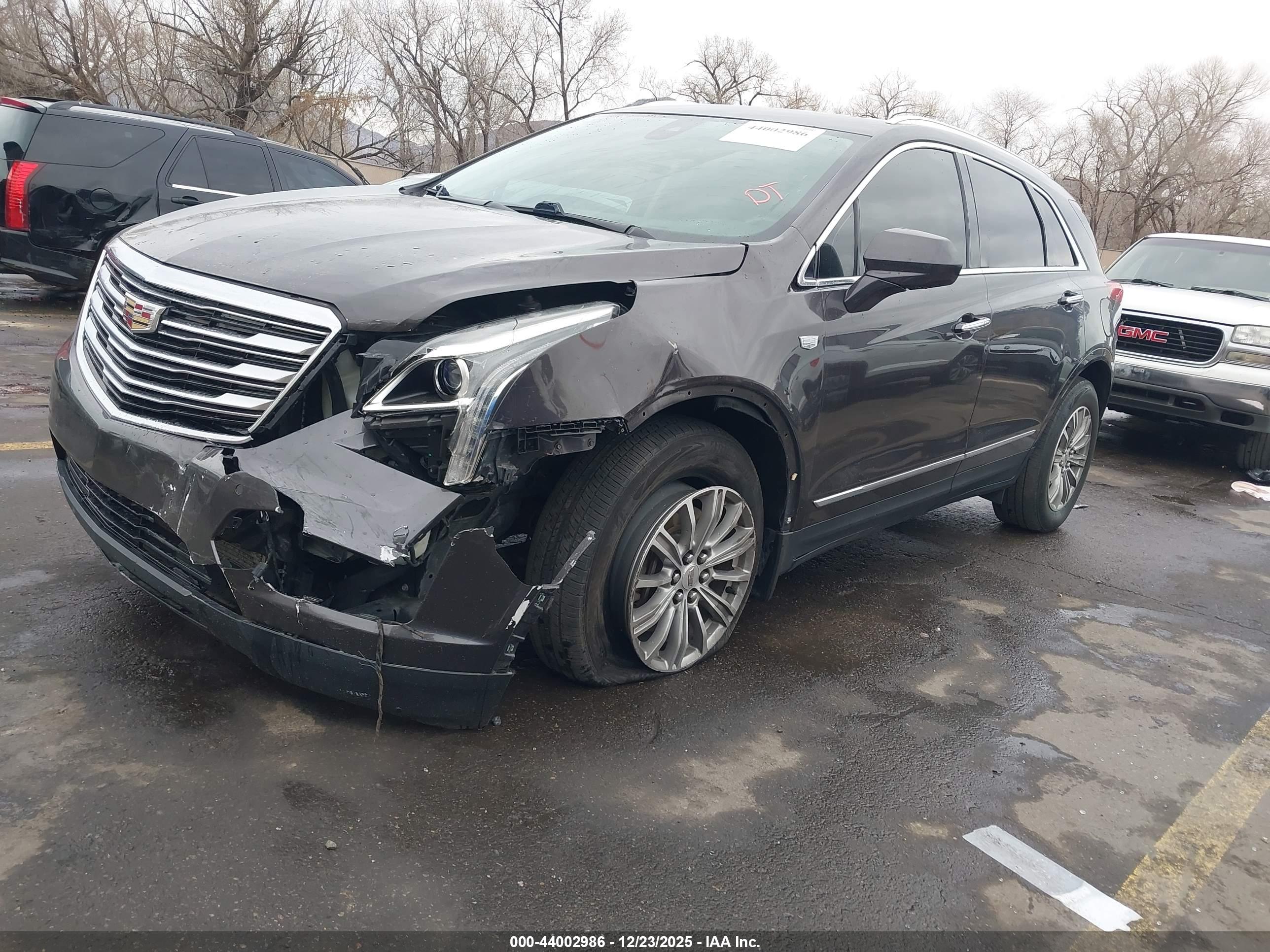 CADILLAC XT5 image 2