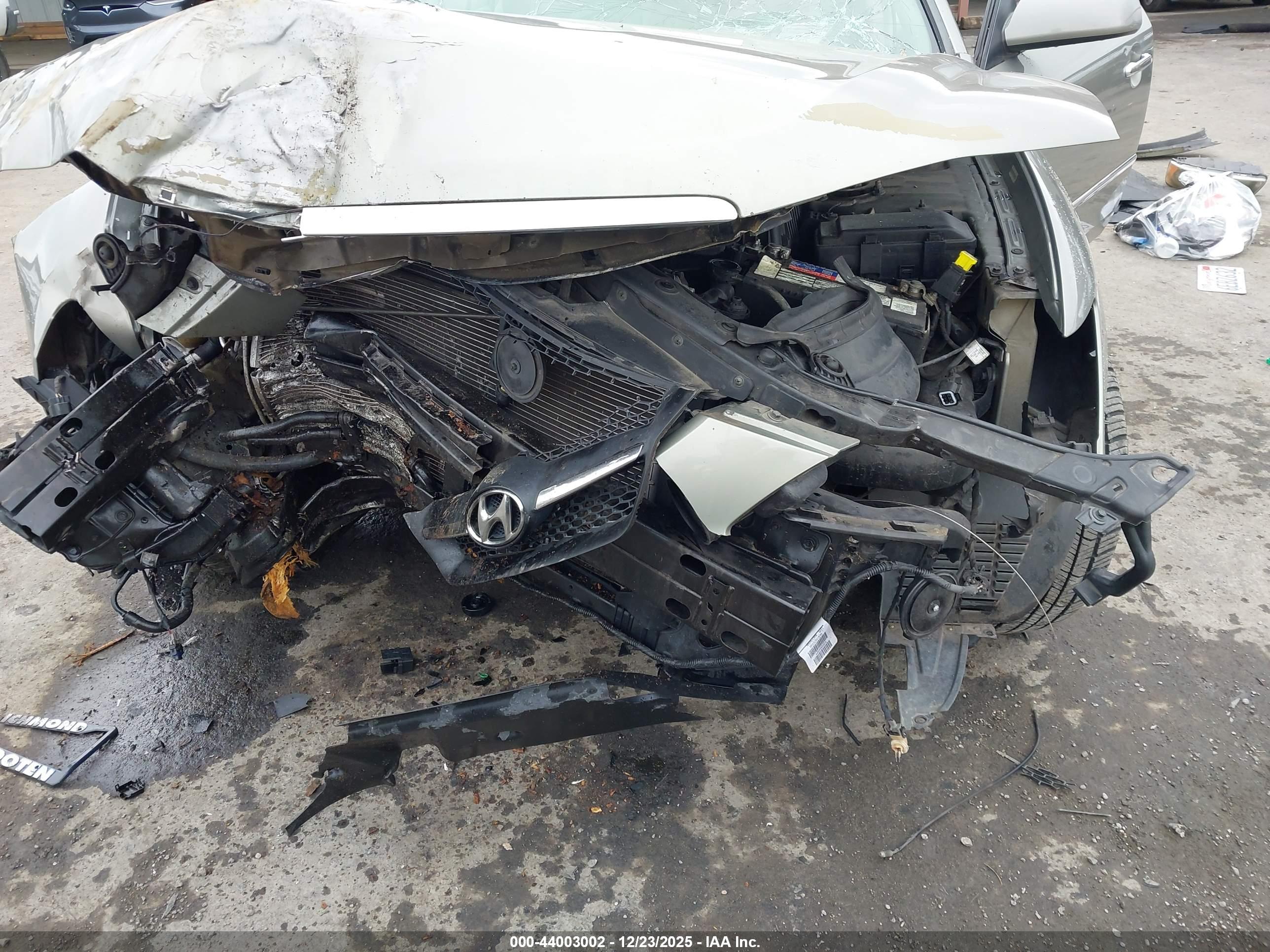 HYUNDAI SONATA image 6