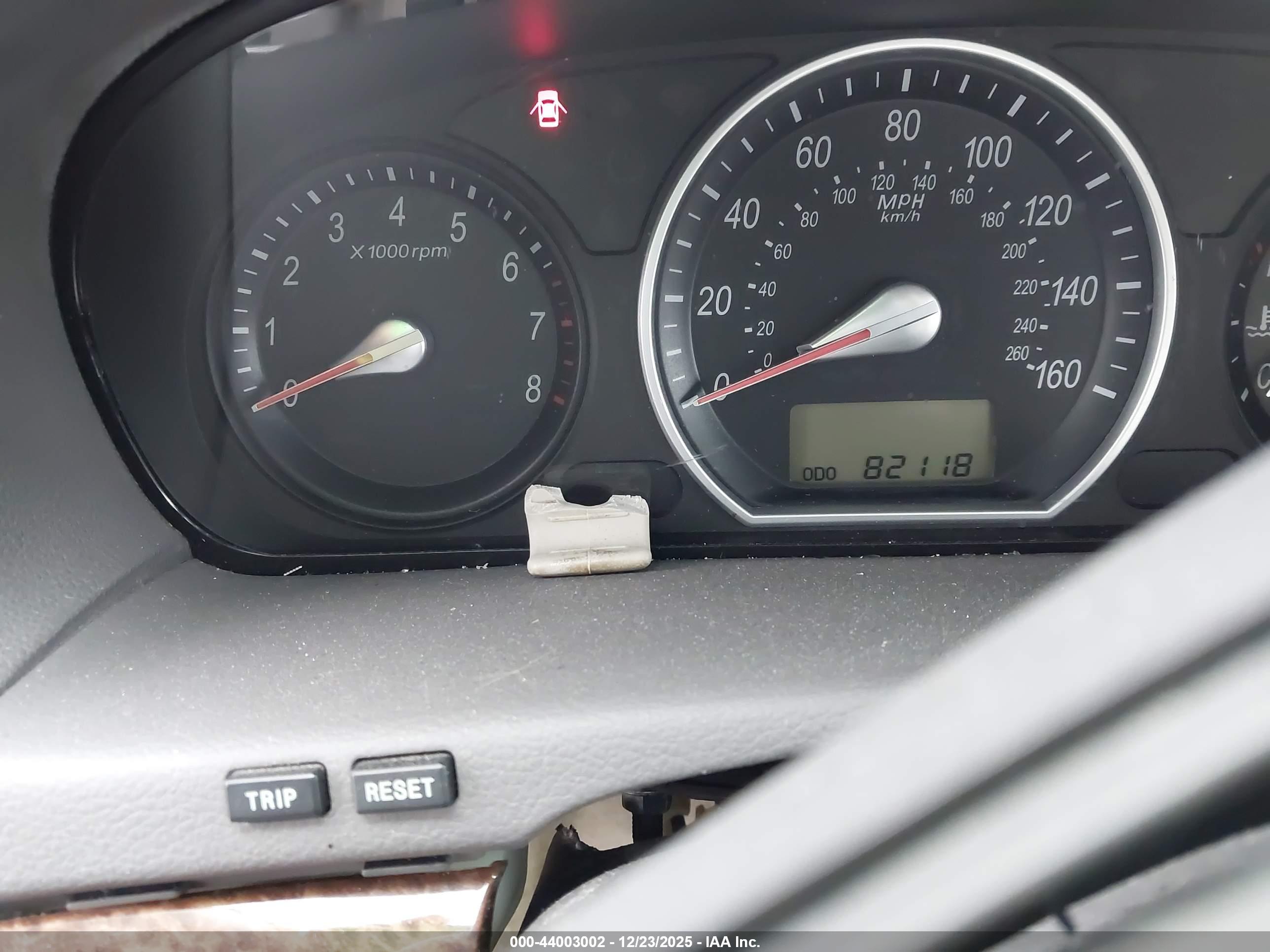 HYUNDAI SONATA image 7