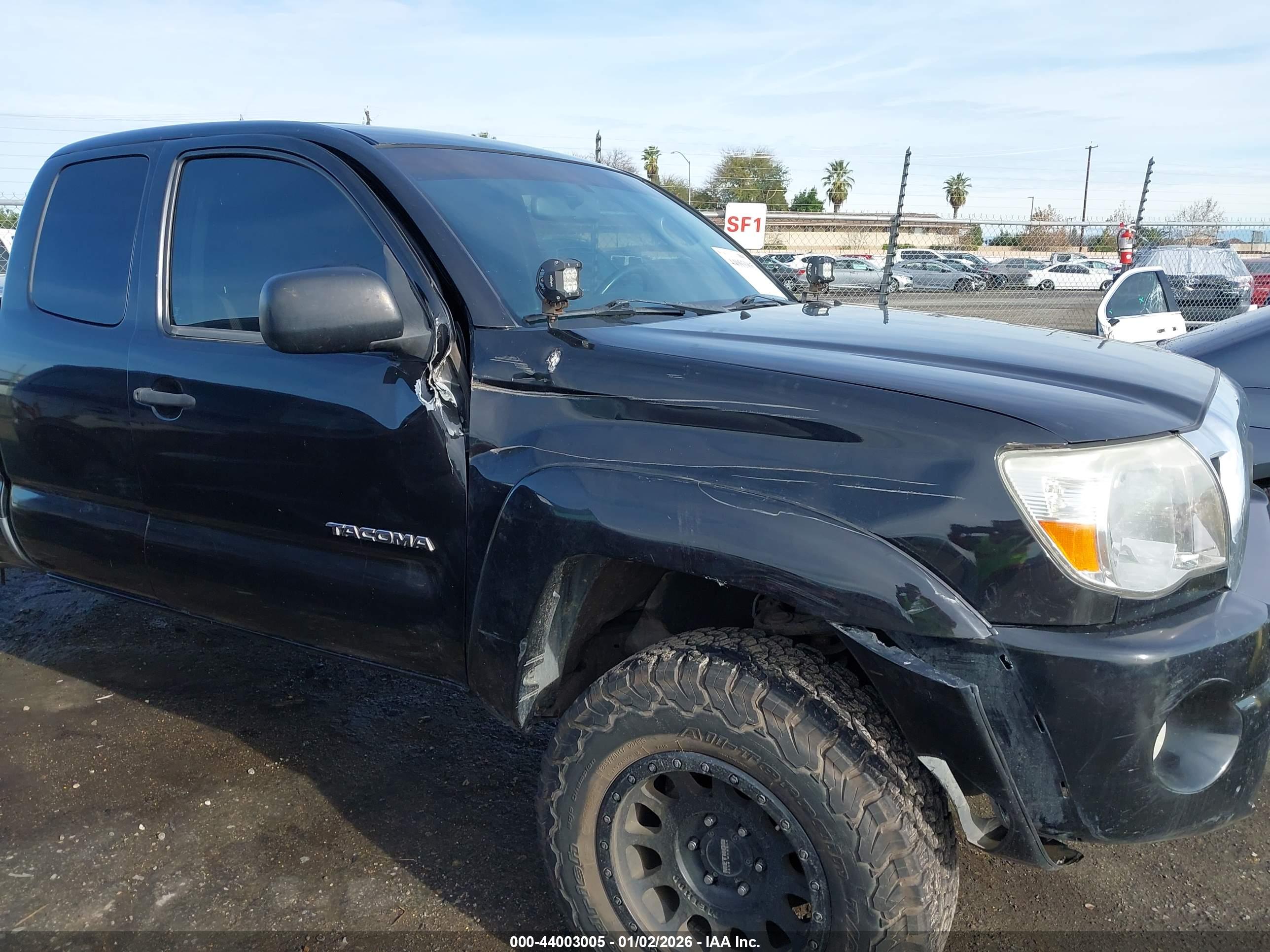 TOYOTA TACOMA image 6
