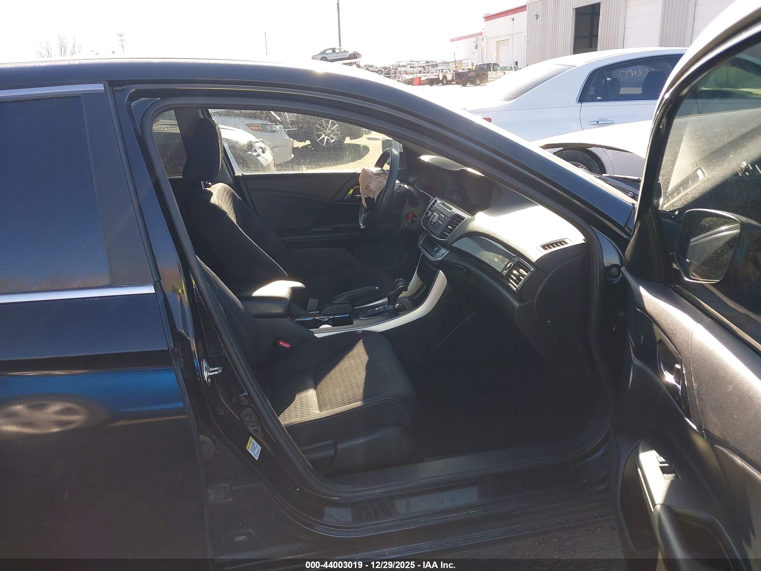 HONDA ACCORD image 5