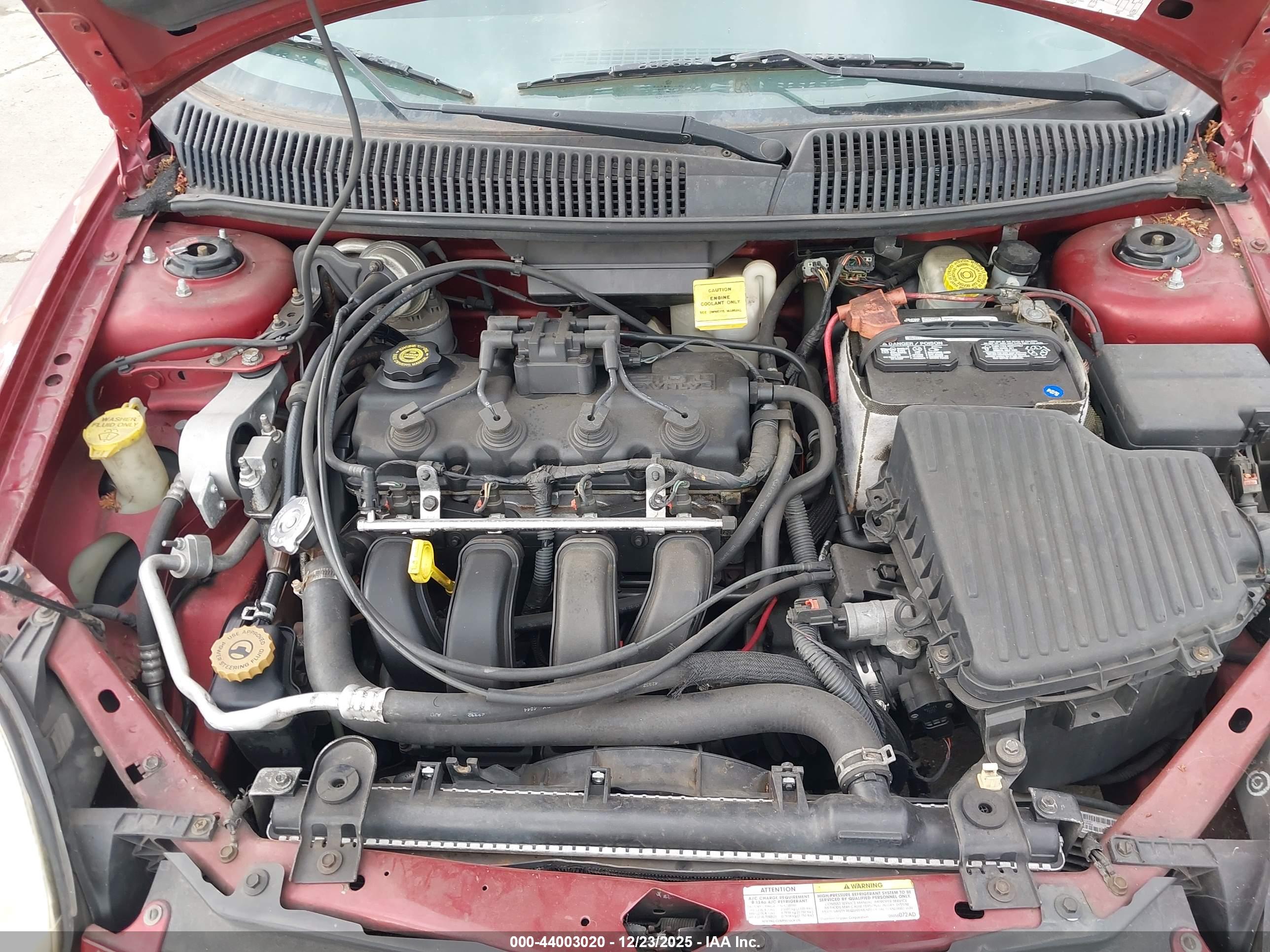 DODGE NEON image 10