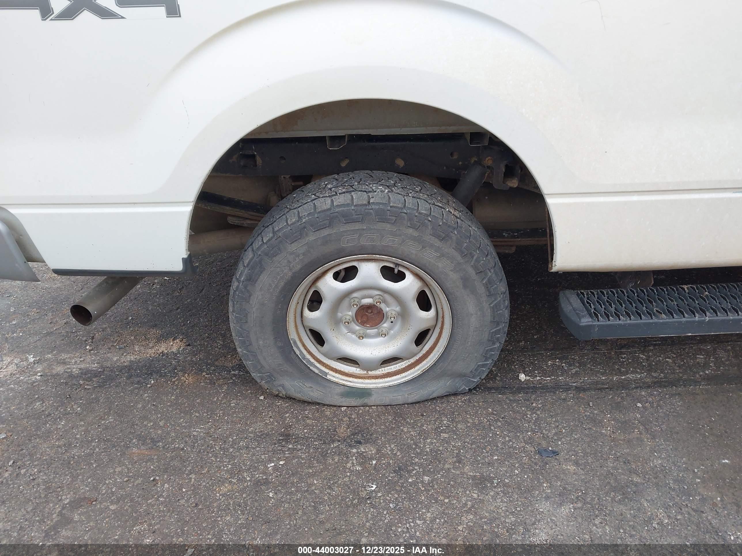 FORD F-150 image 6