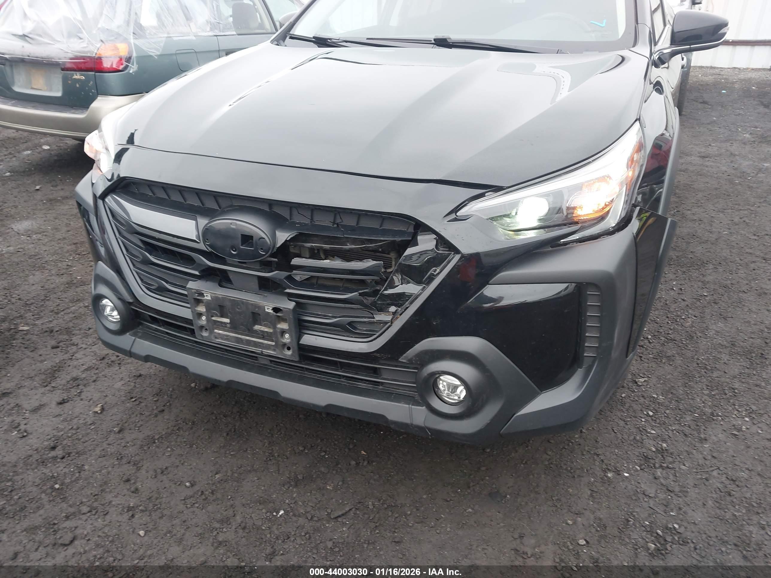 SUBARU OUTBACK image 6