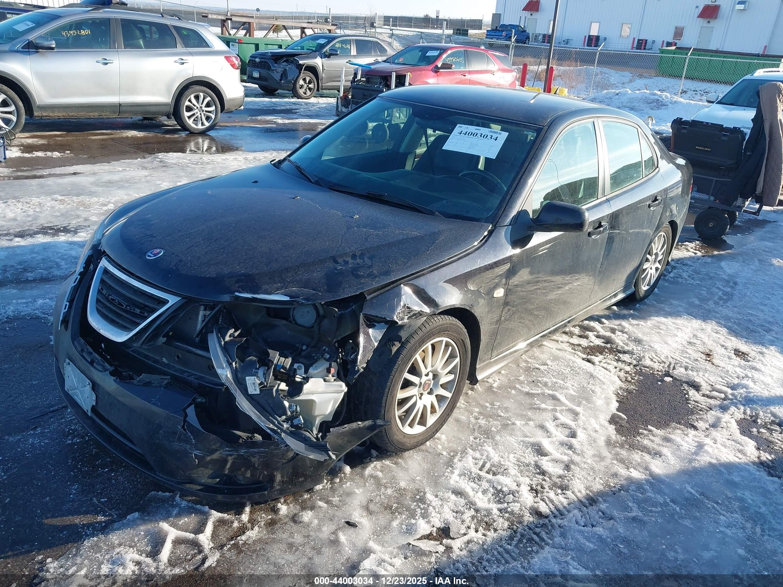 SAAB 9-3 image 2
