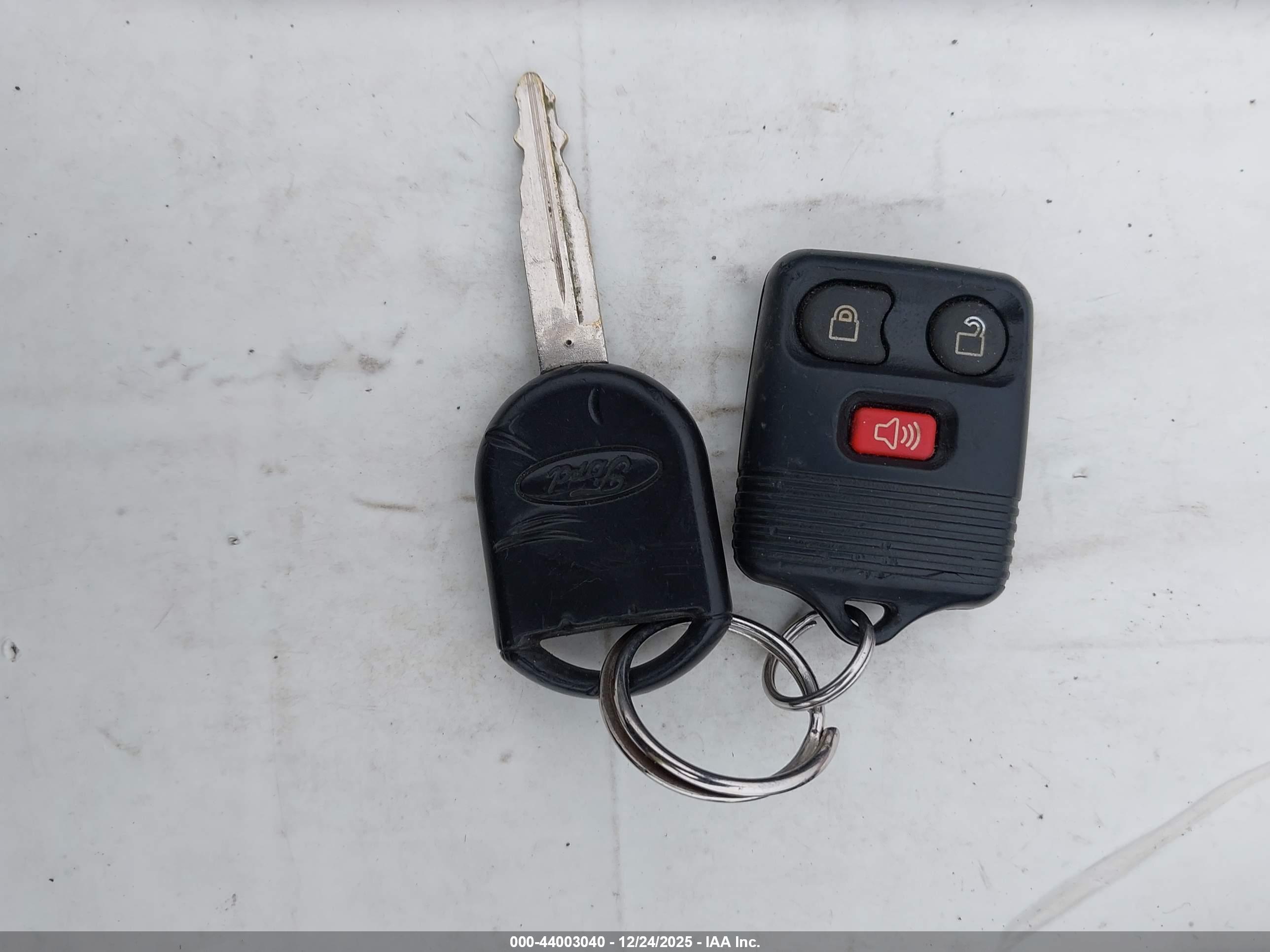 FORD F-150 image 11