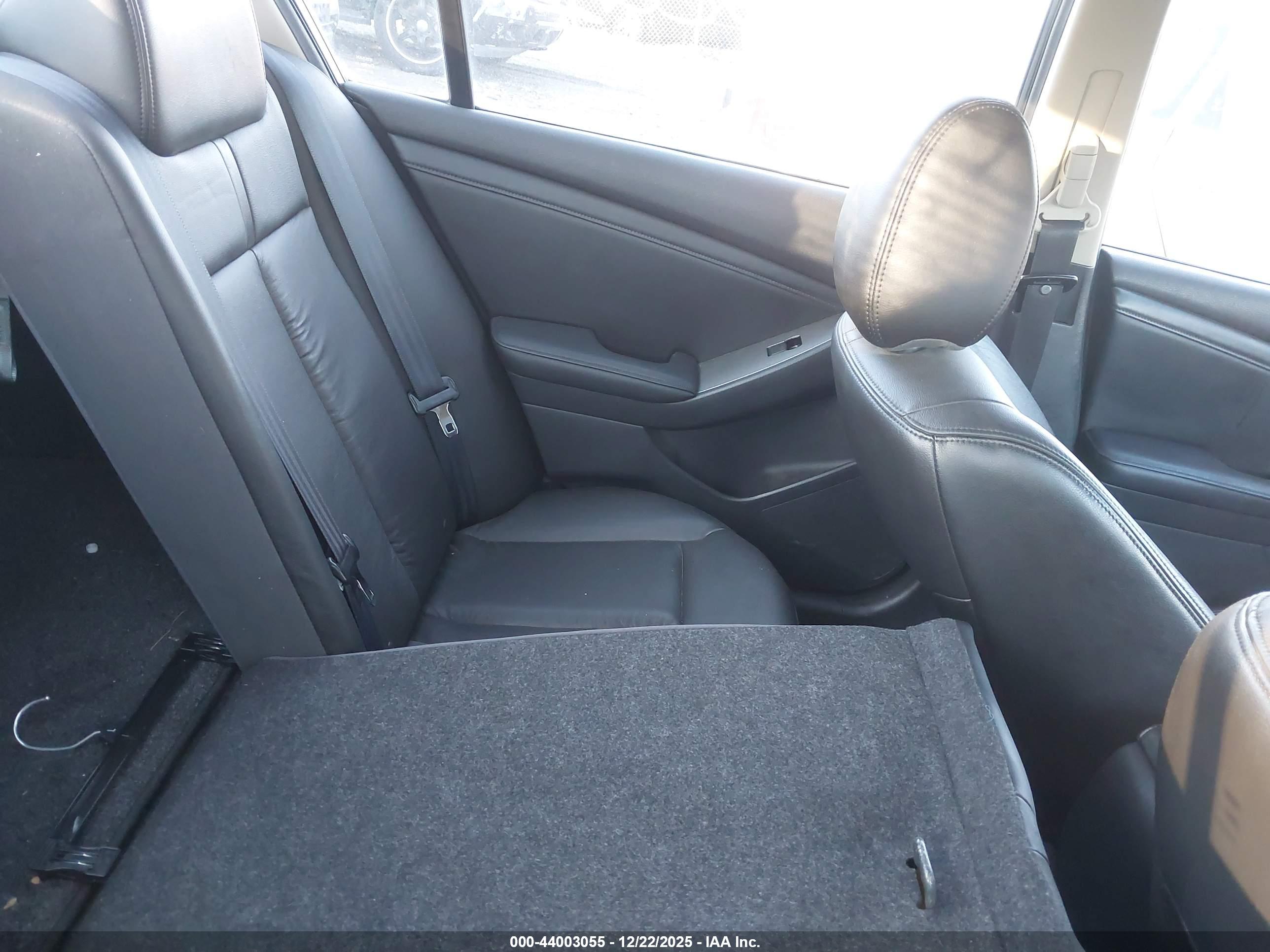 NISSAN ALTIMA image 8