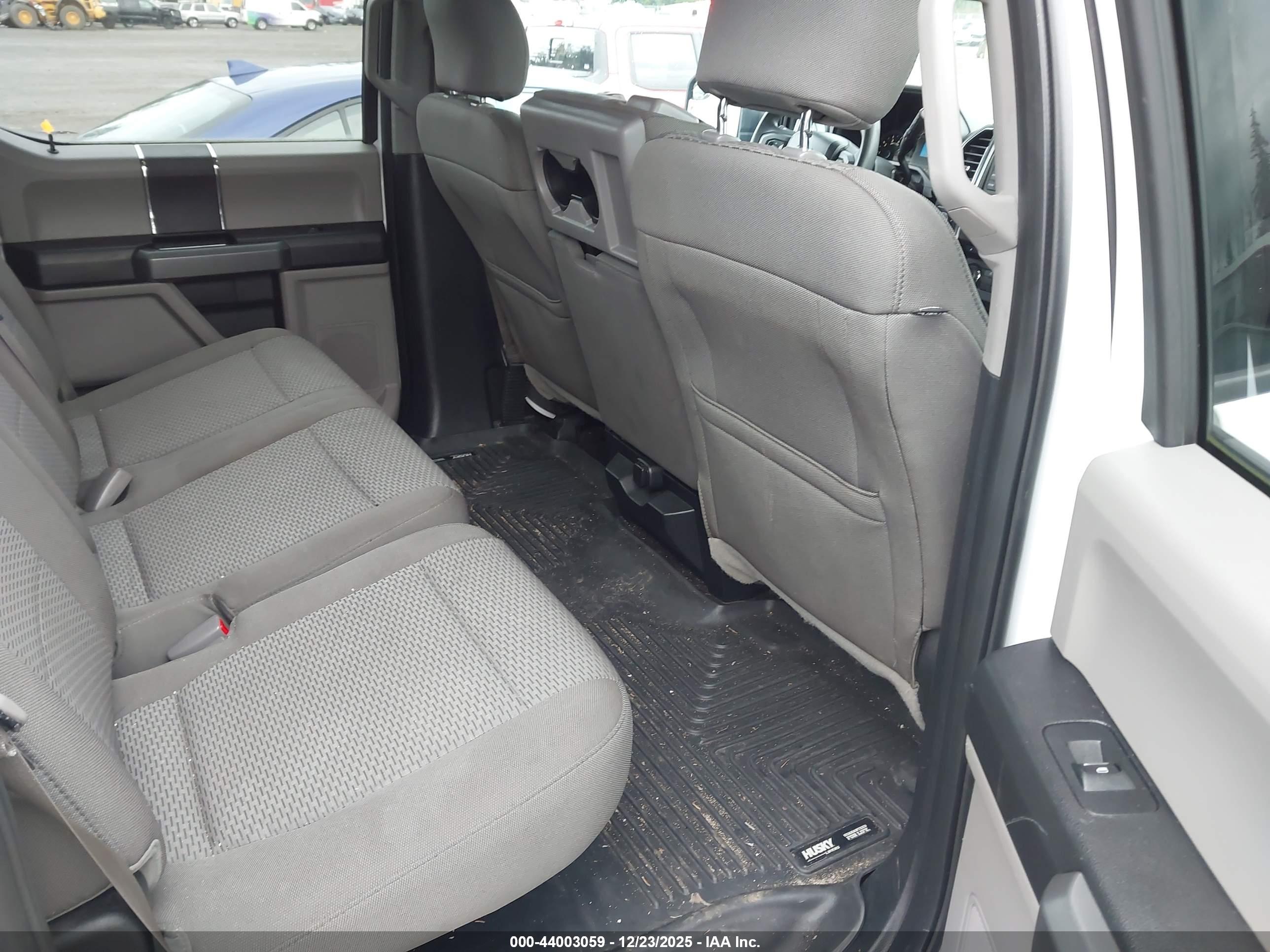FORD F-150 image 8