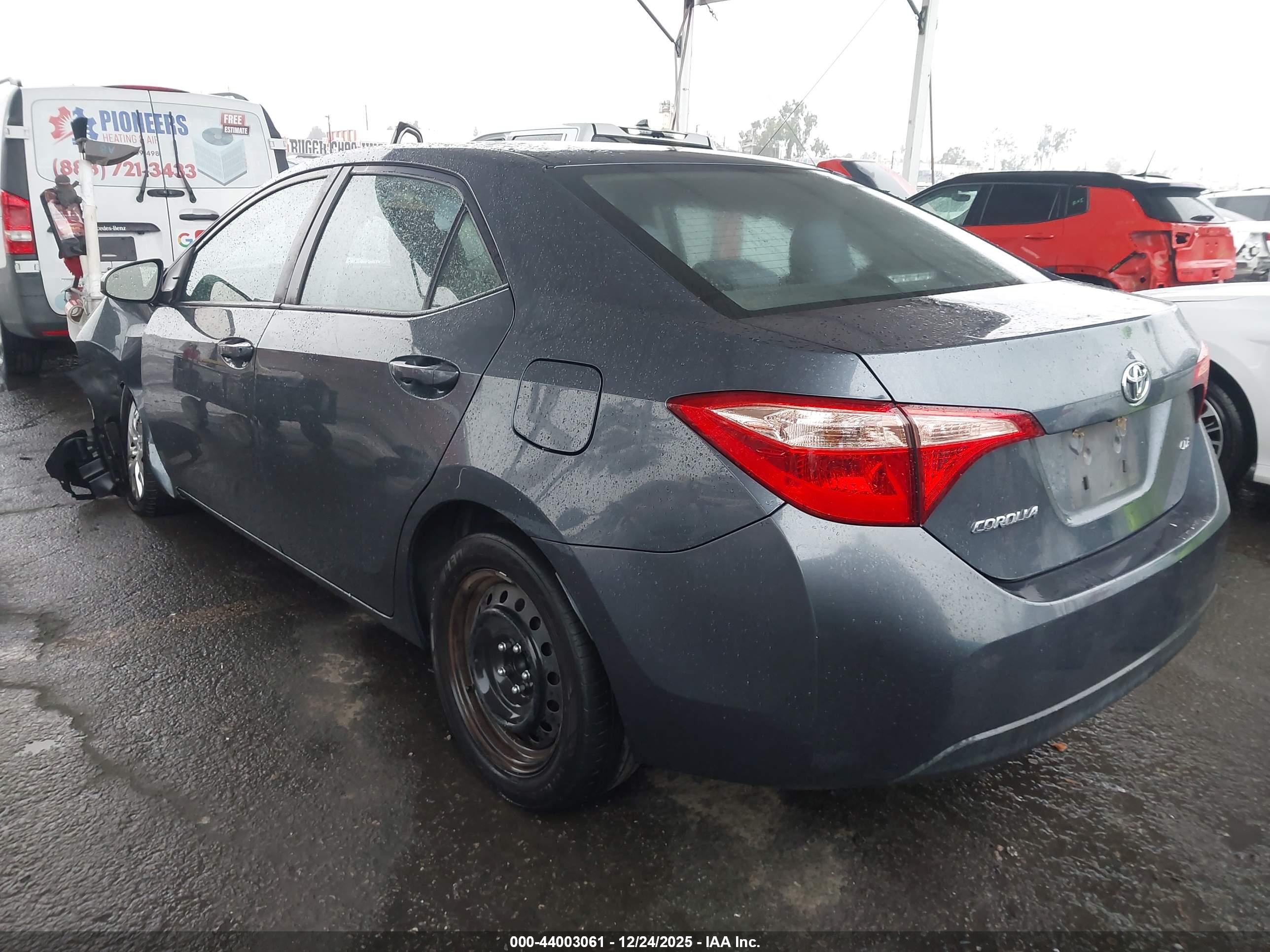 TOYOTA COROLLA image 3