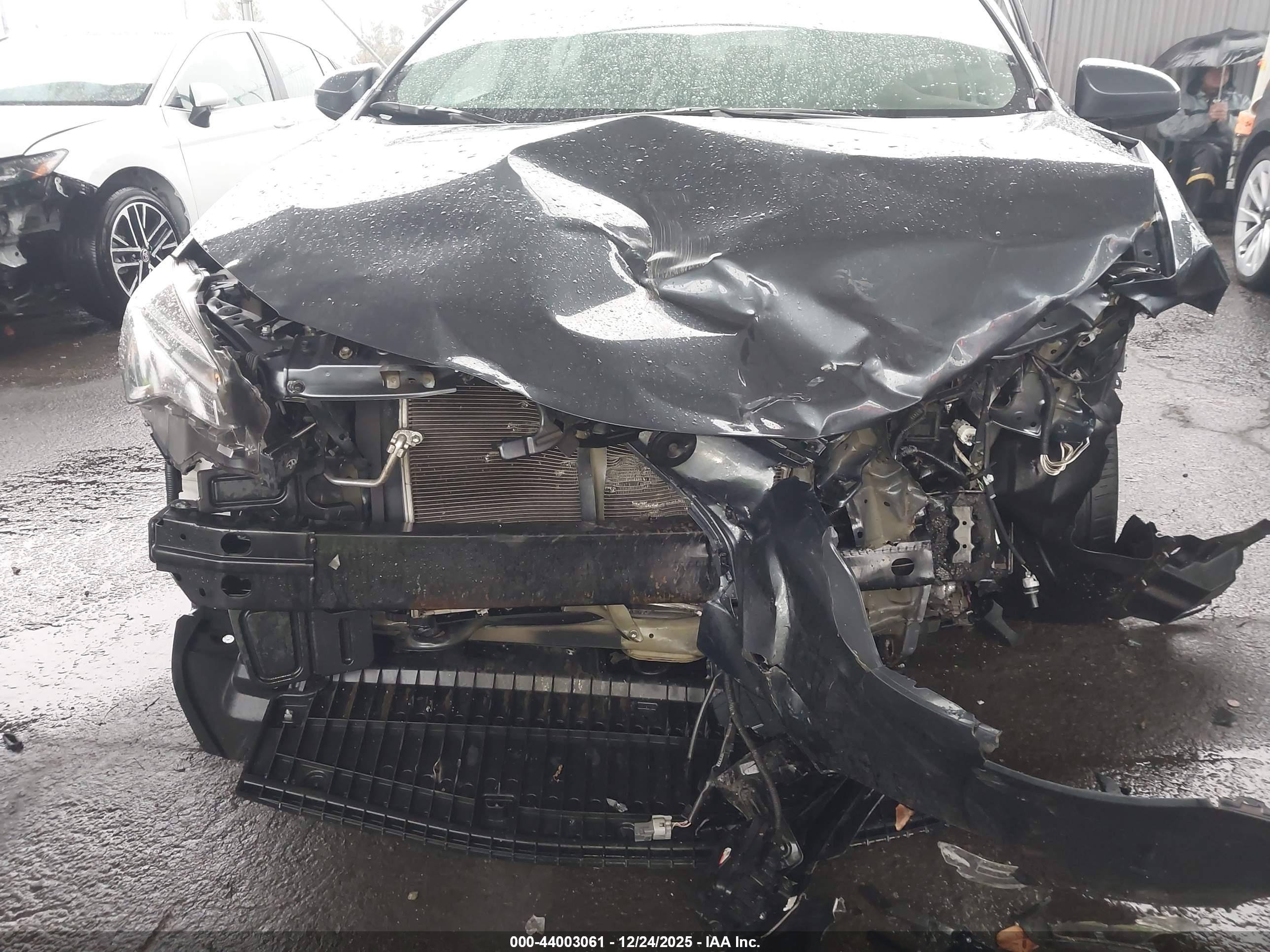 TOYOTA COROLLA image 6