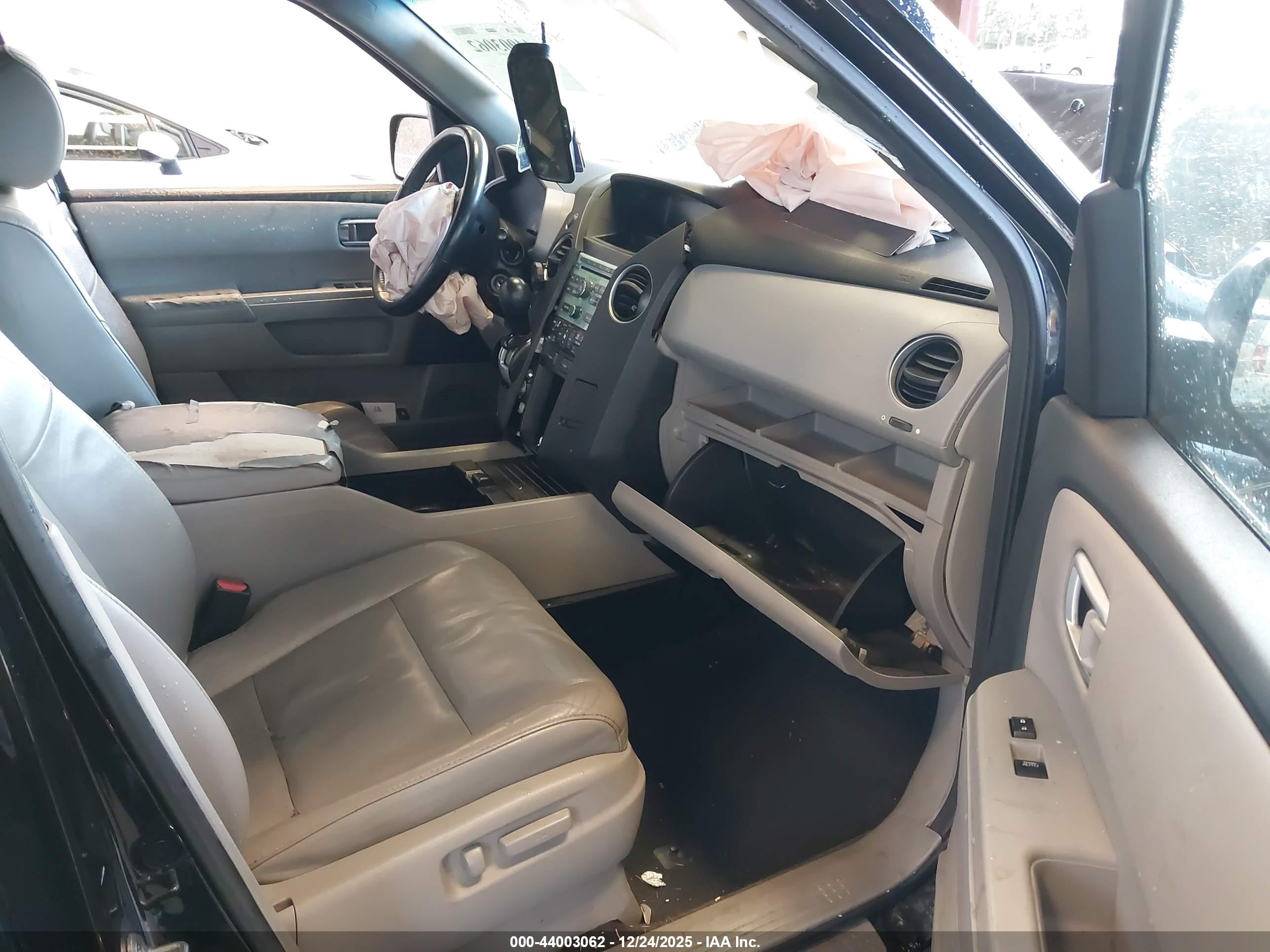 HONDA PILOT image 5