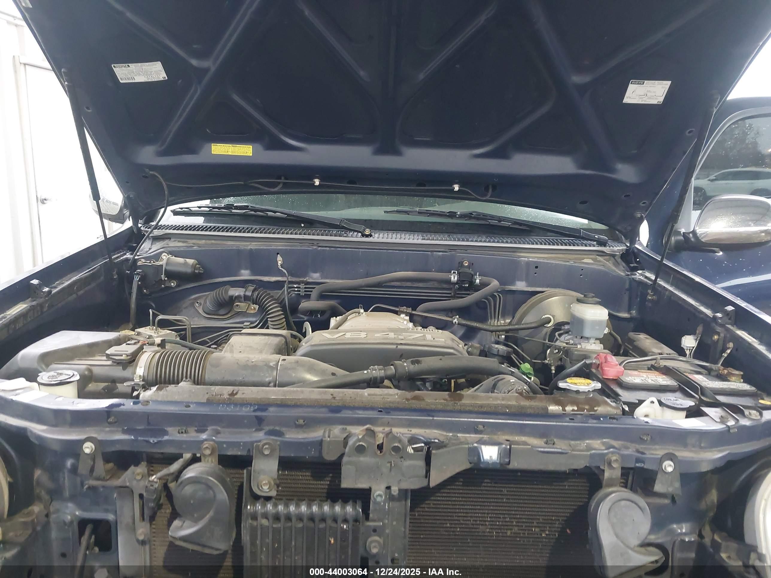 TOYOTA TUNDRA image 10
