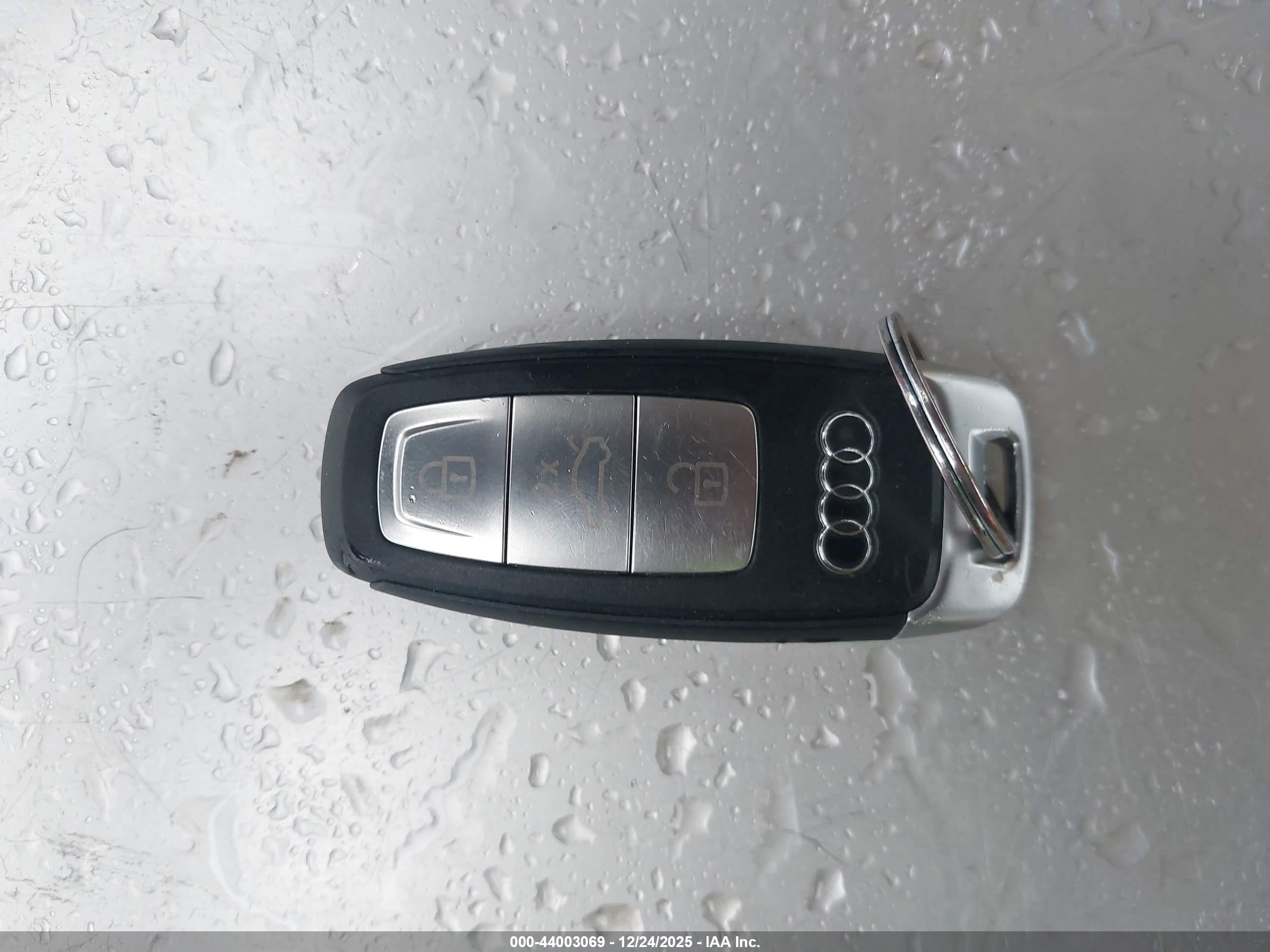 AUDI A3 image 11