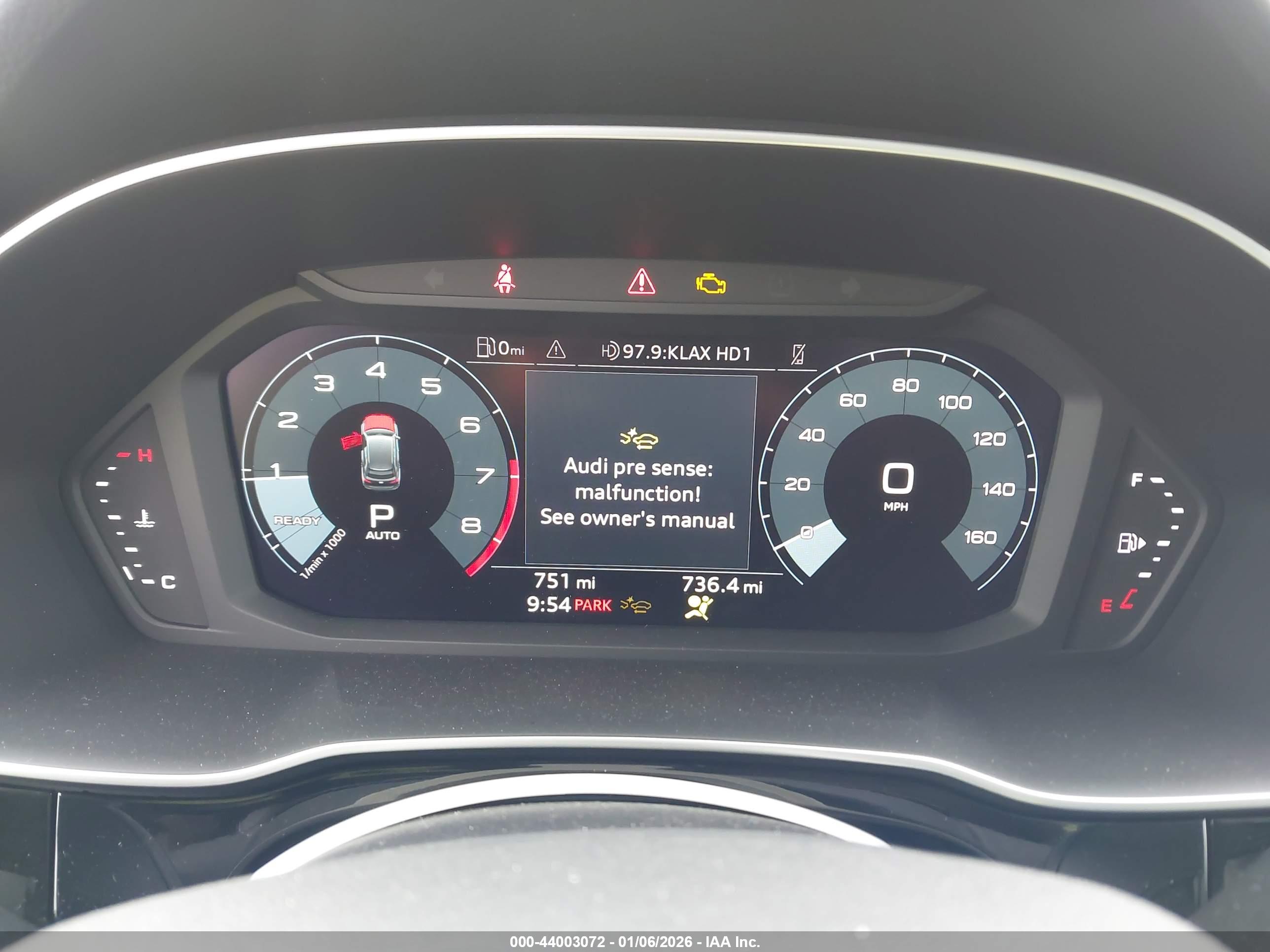 AUDI Q3 image 7