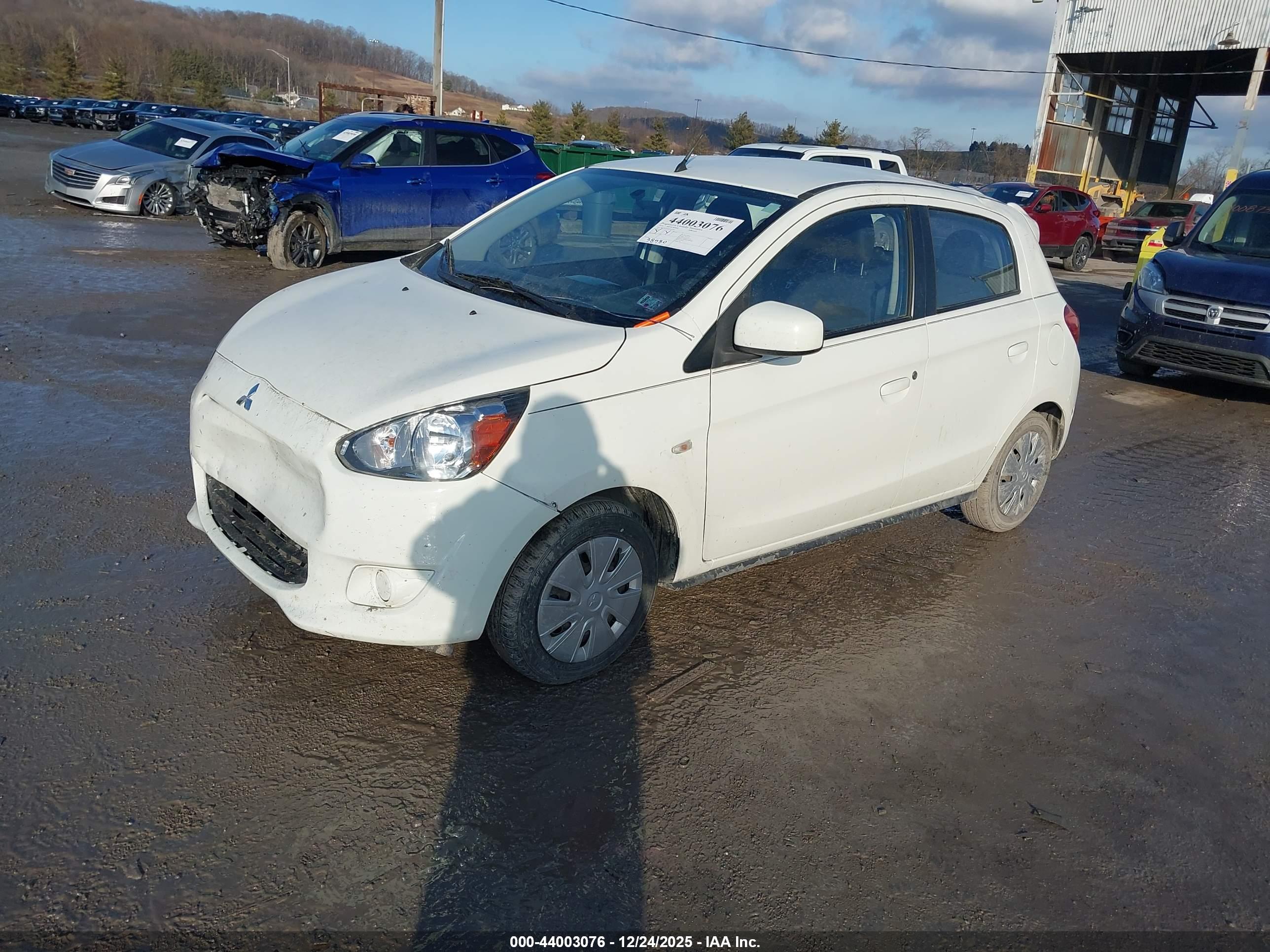 MITSUBISHI MIRAGE image 2