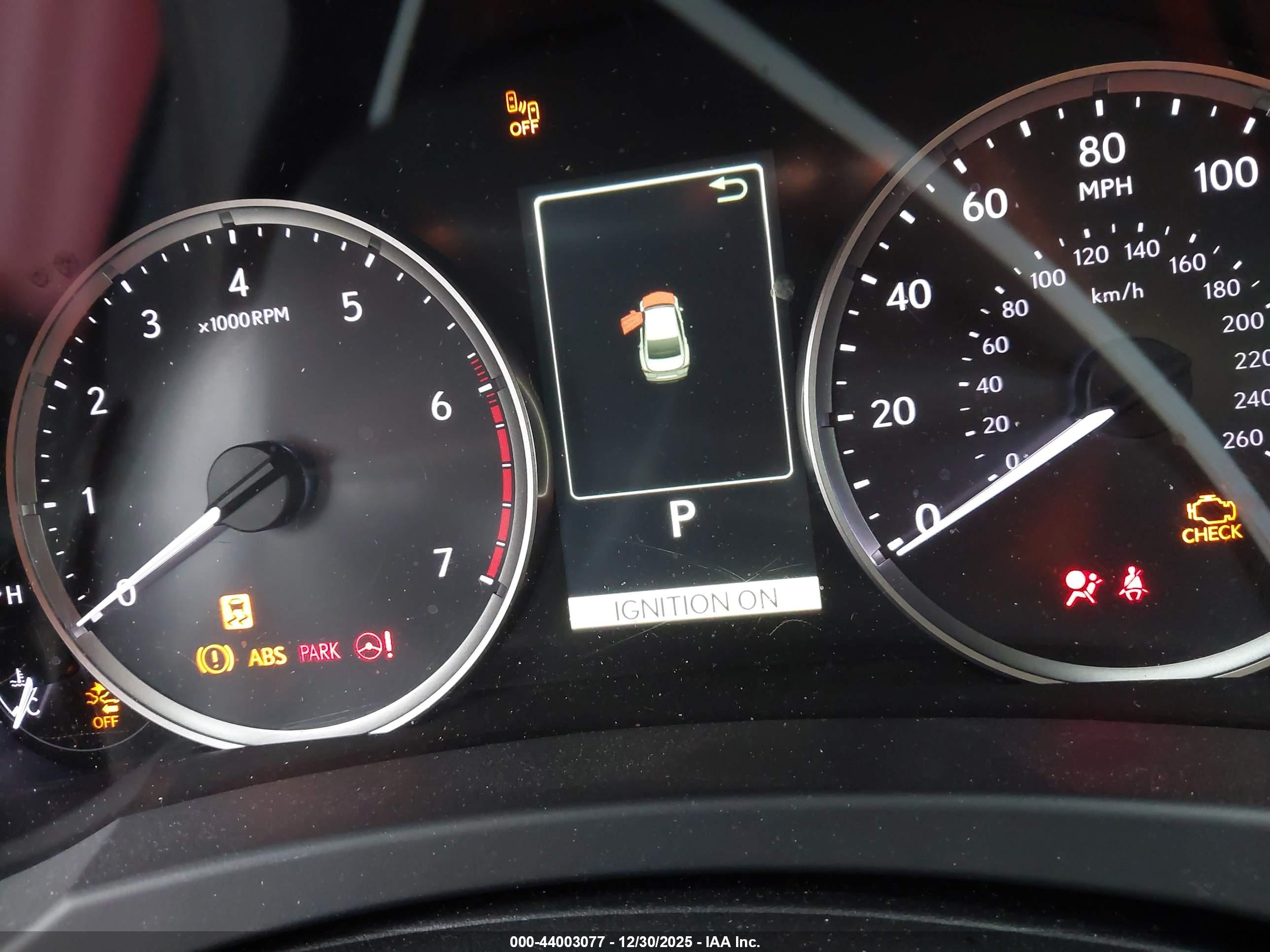 LEXUS IS image 7
