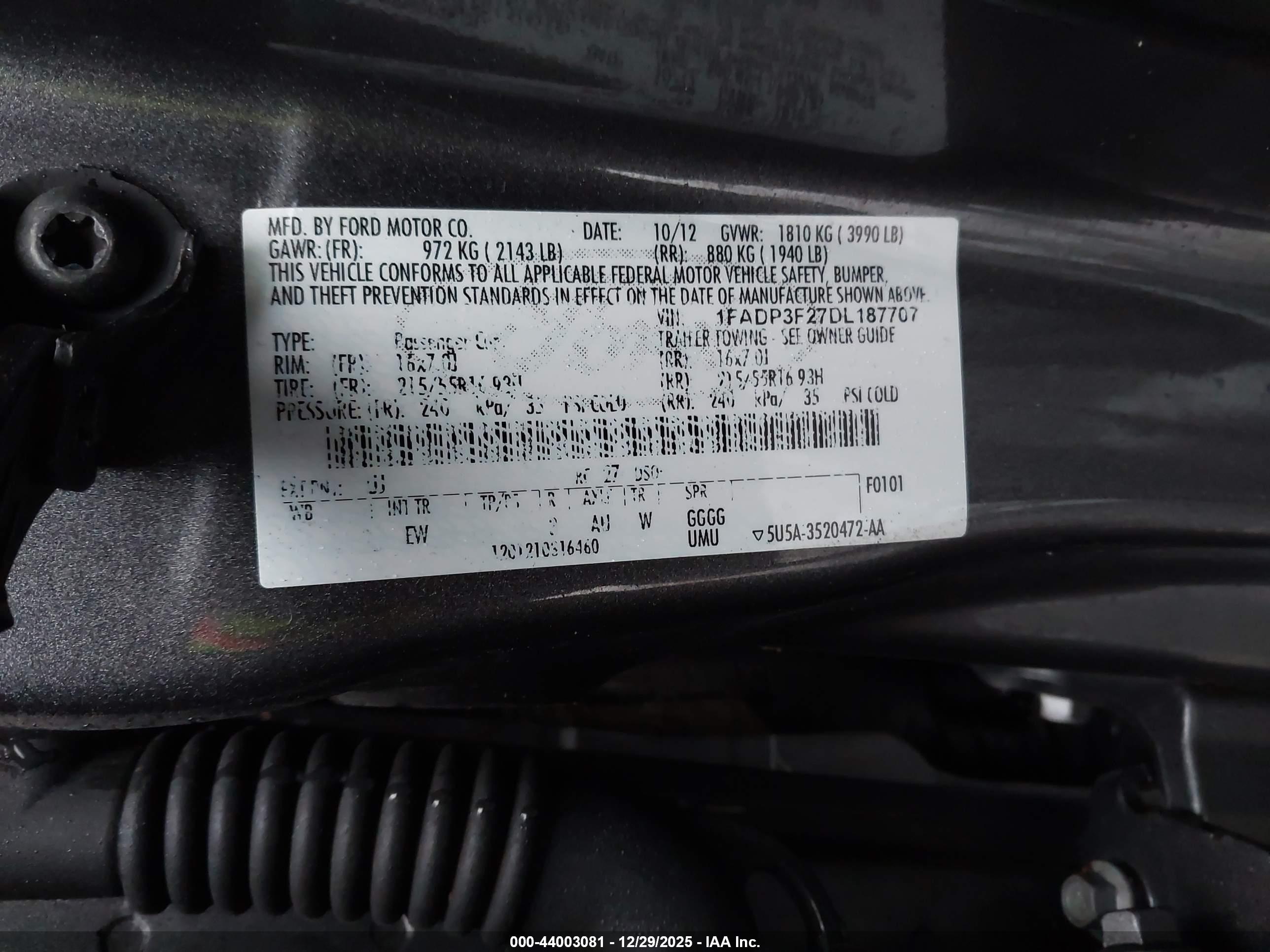 FORD FOCUS image 9