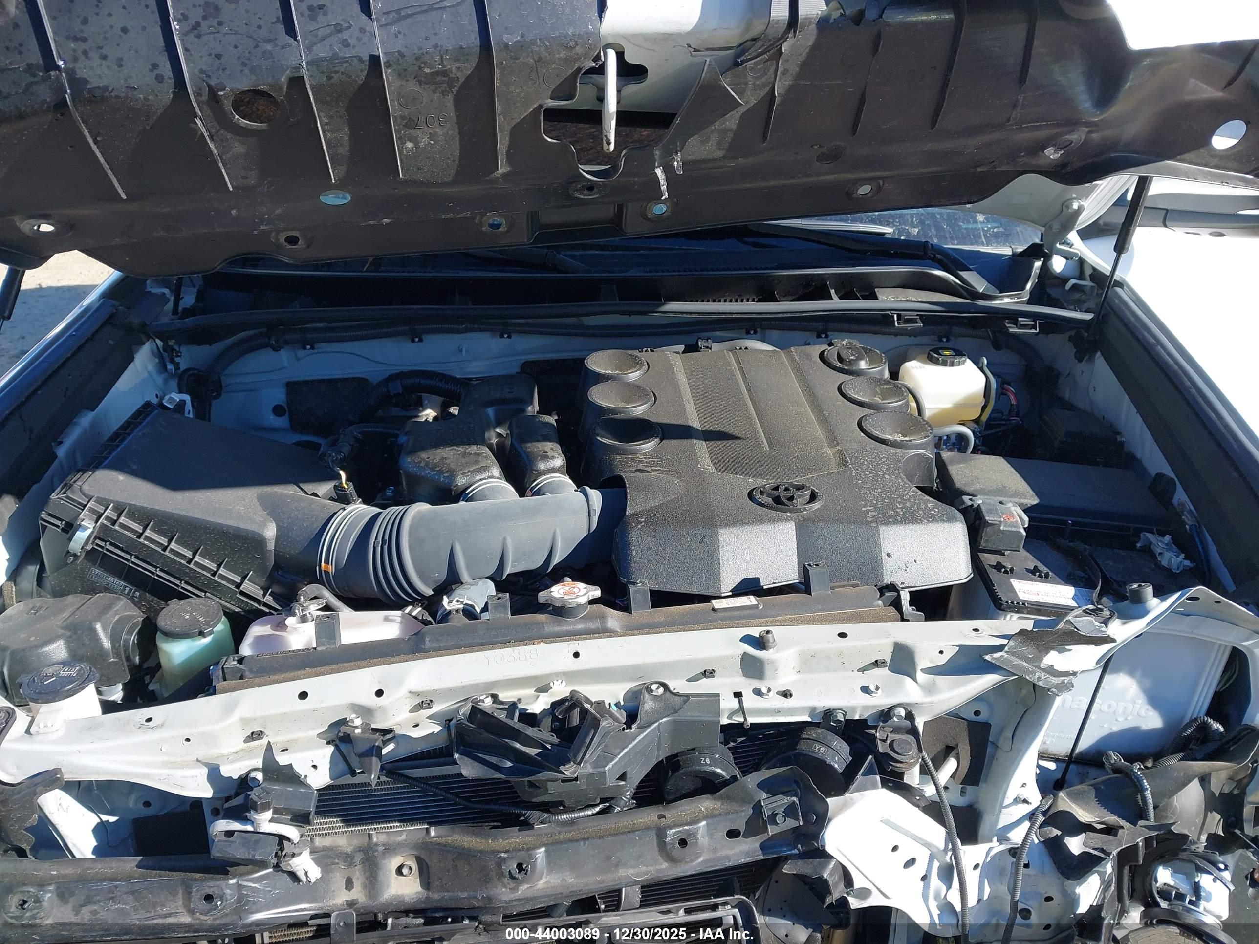 TOYOTA 4RUNNER image 10