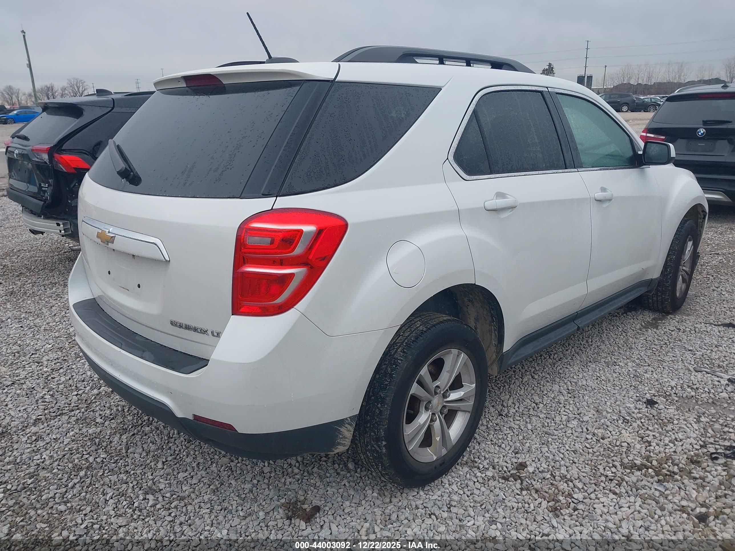 CHEVROLET EQUINOX image 4