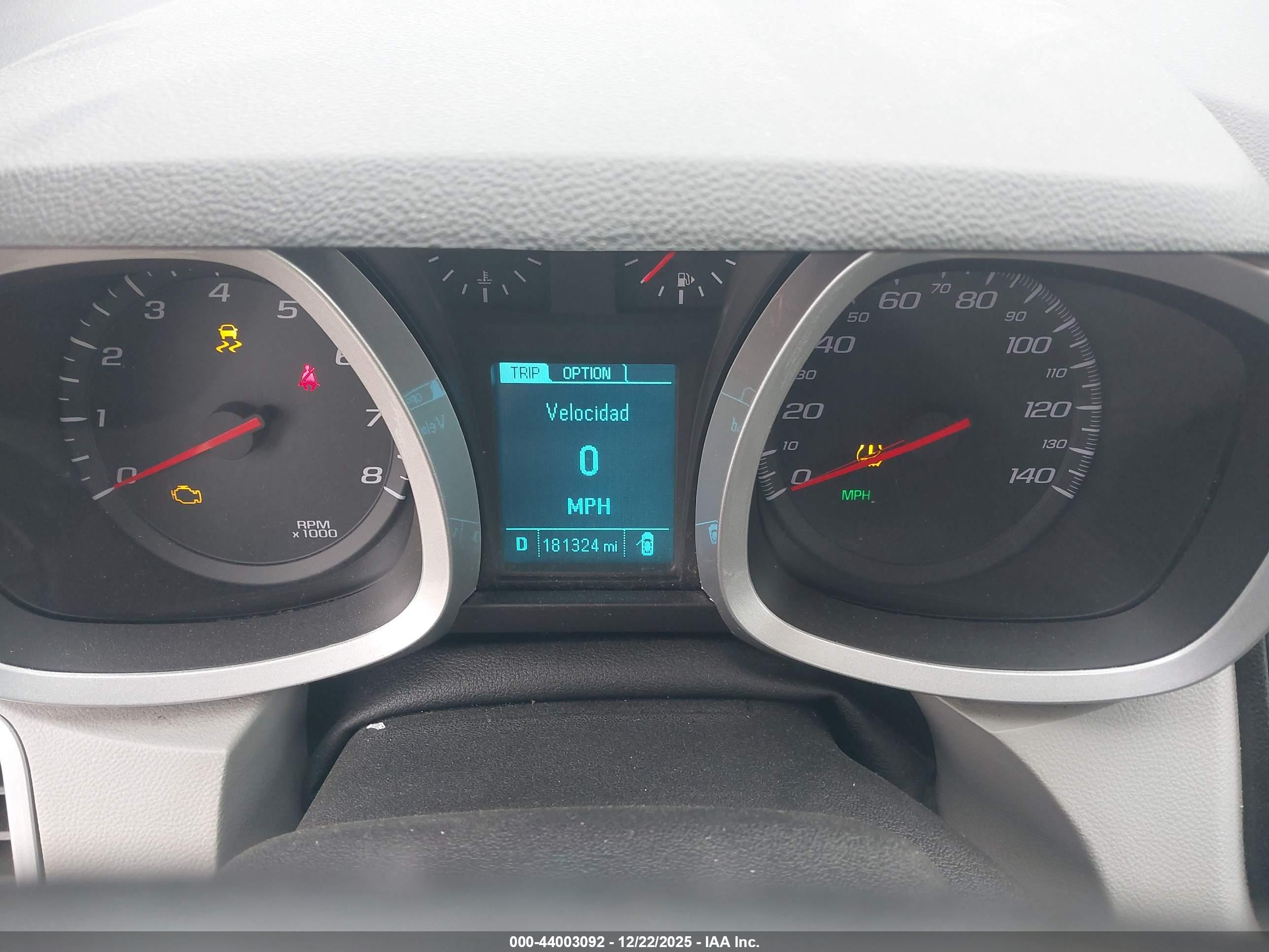 CHEVROLET EQUINOX image 7
