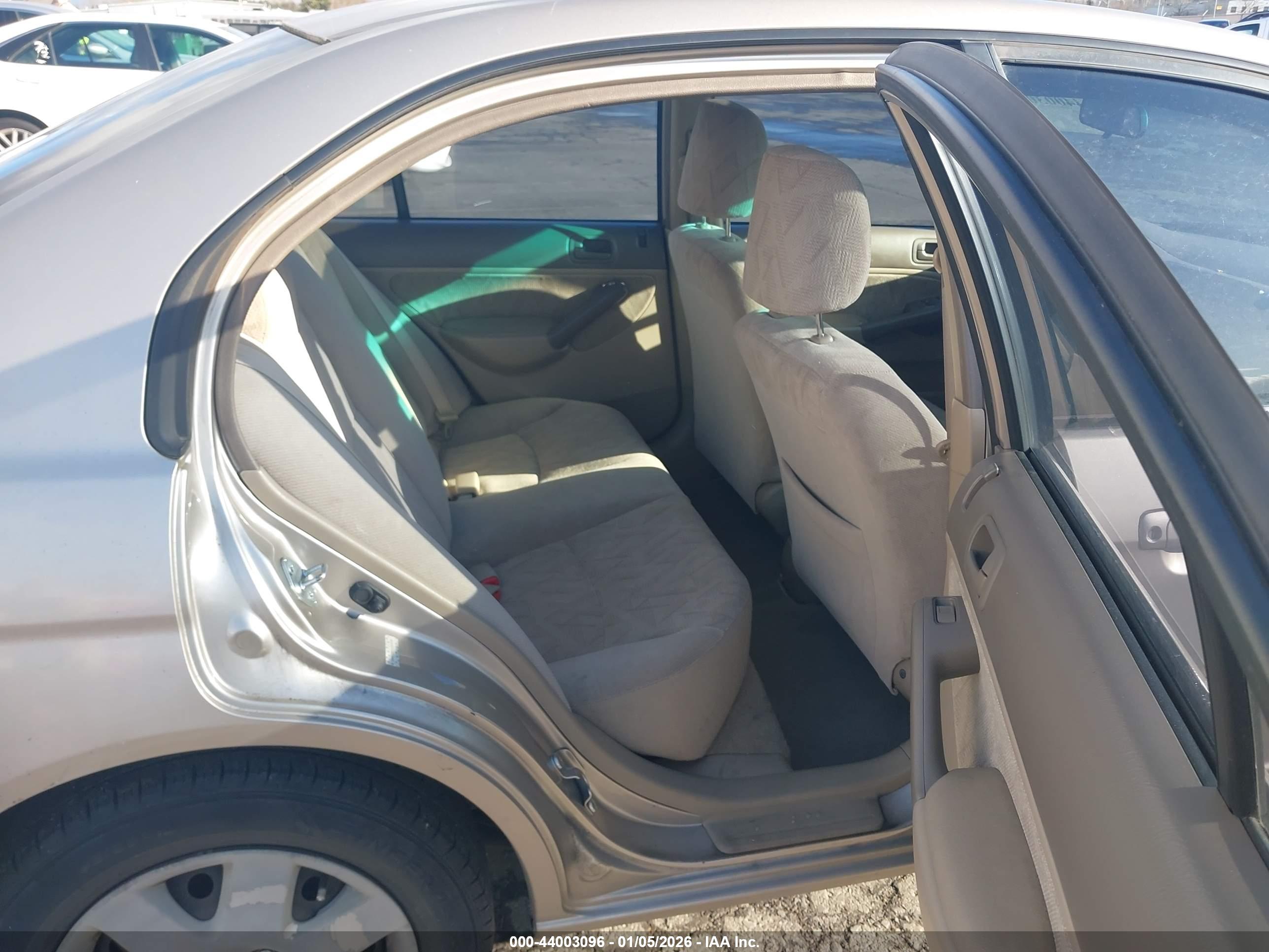 HONDA CIVIC image 8