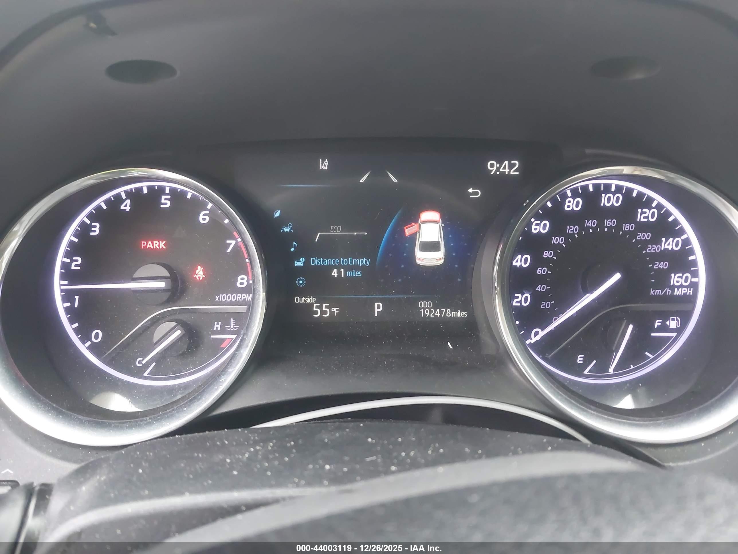 TOYOTA CAMRY image 7
